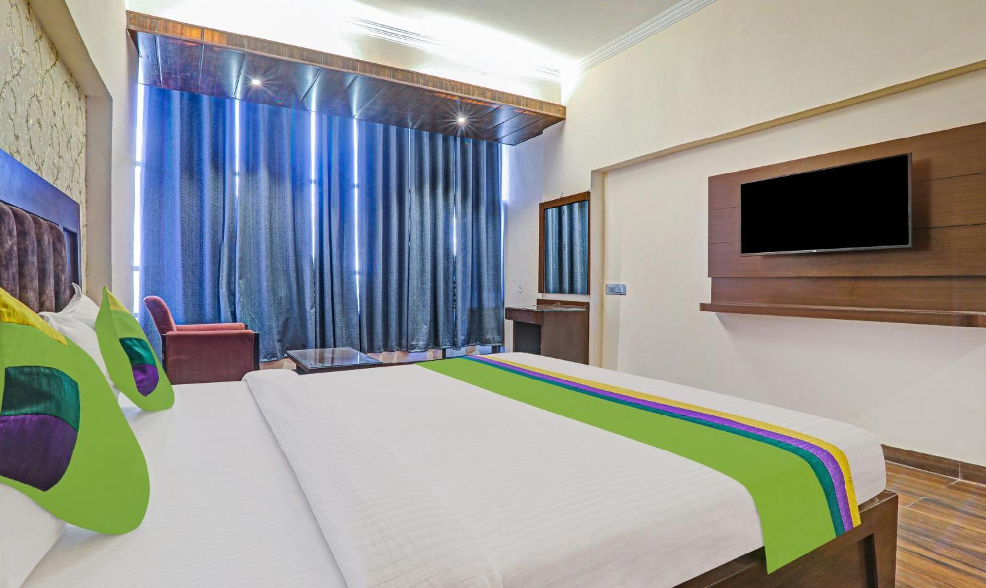 Homestay Premium Taj Homestay Near Taj Mahal *