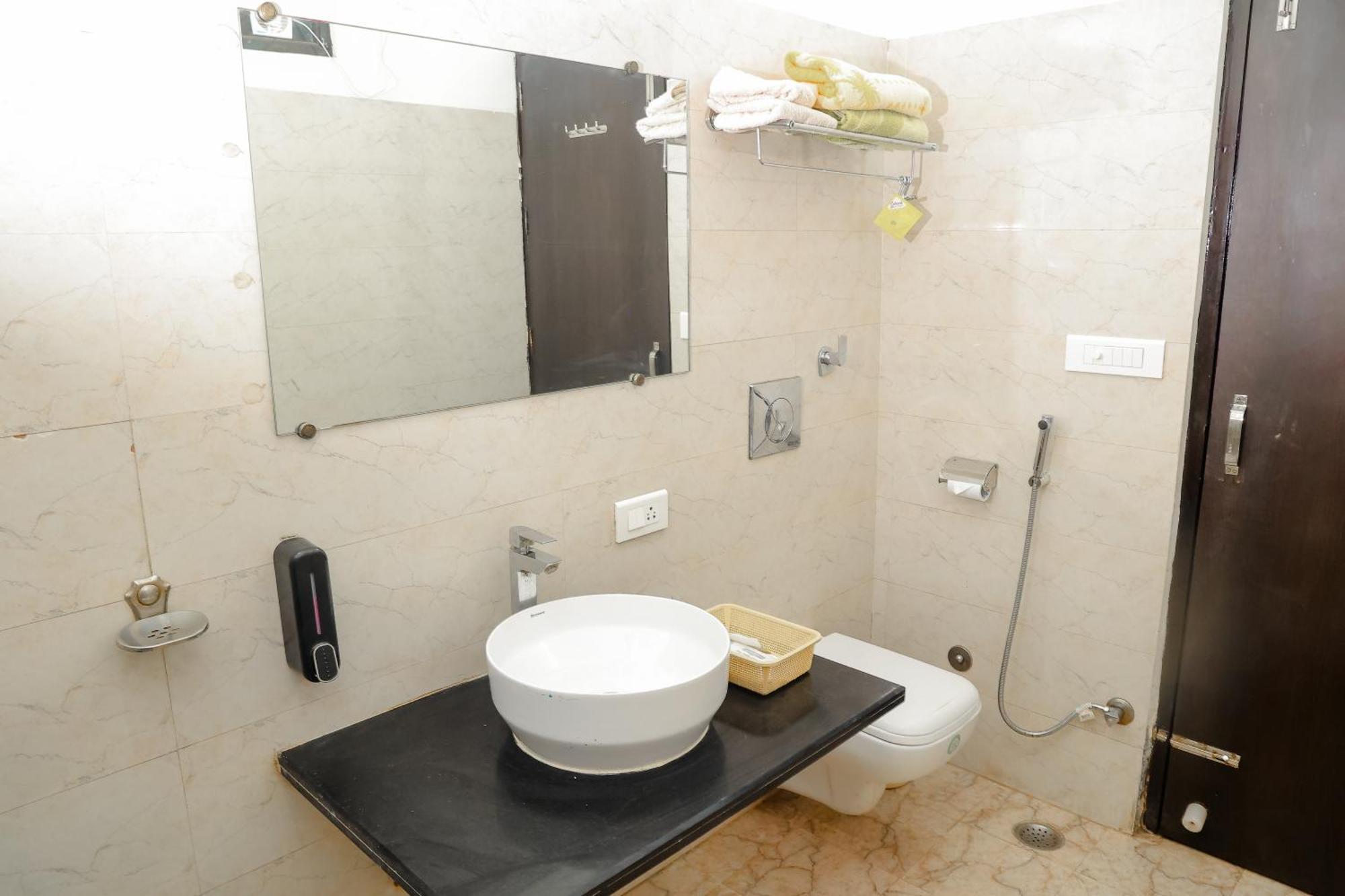 Pearl Of Taj Homestay