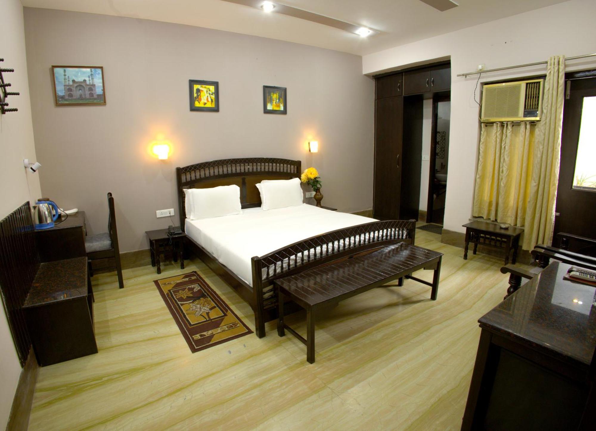 Pearl Of Taj Agra (Uttar Pradesh)
