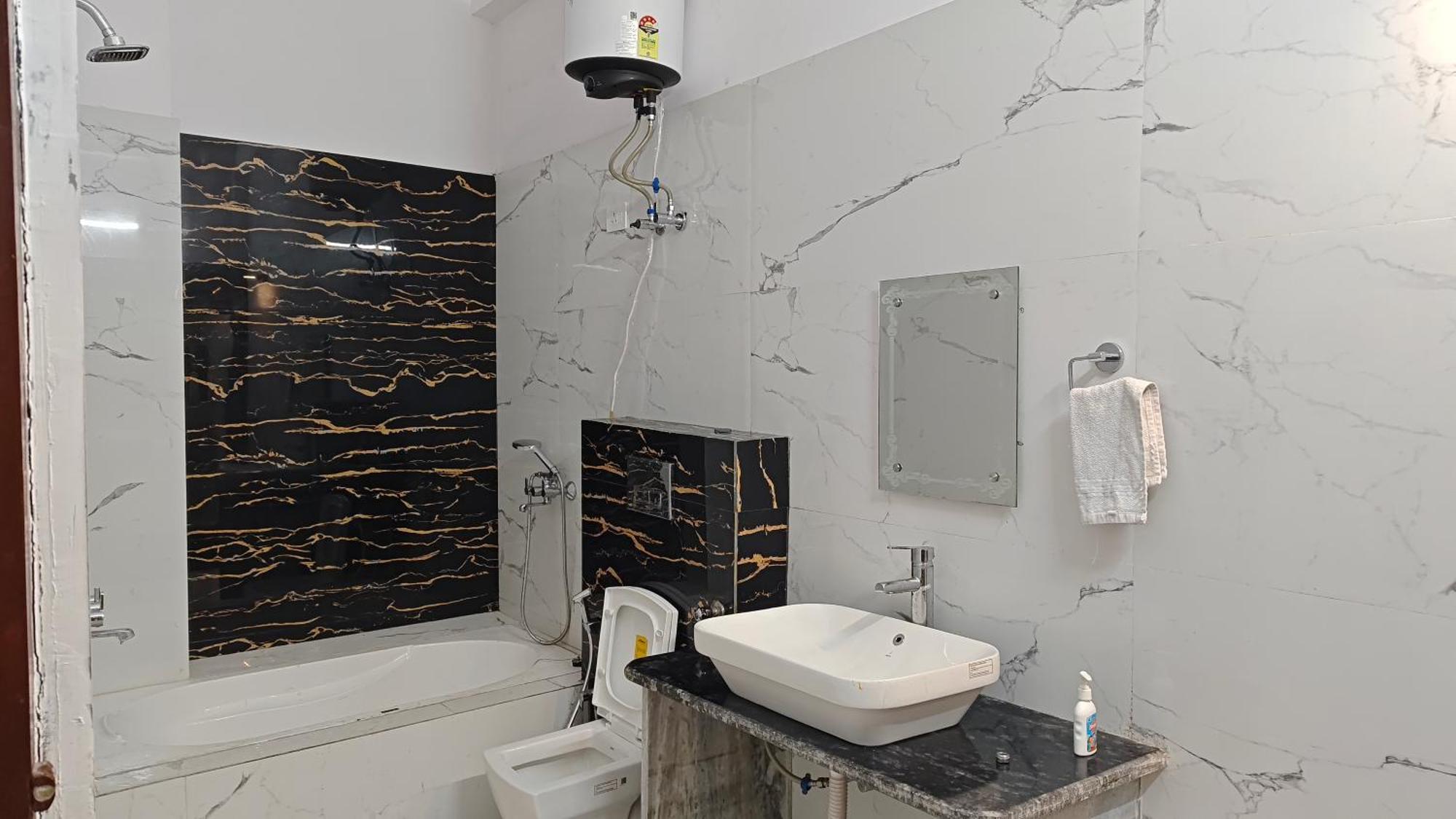 Aqua Heaven Farm stay Agra (Uttar Pradesh)