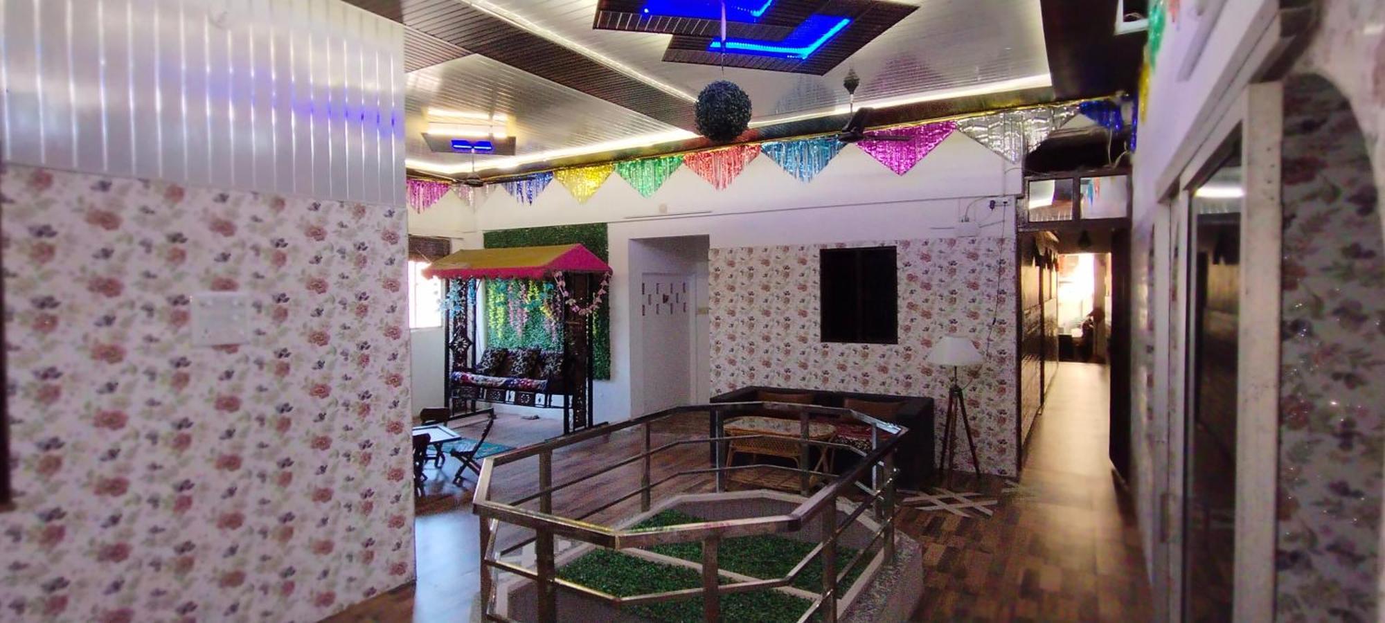 Homestay Mayur *