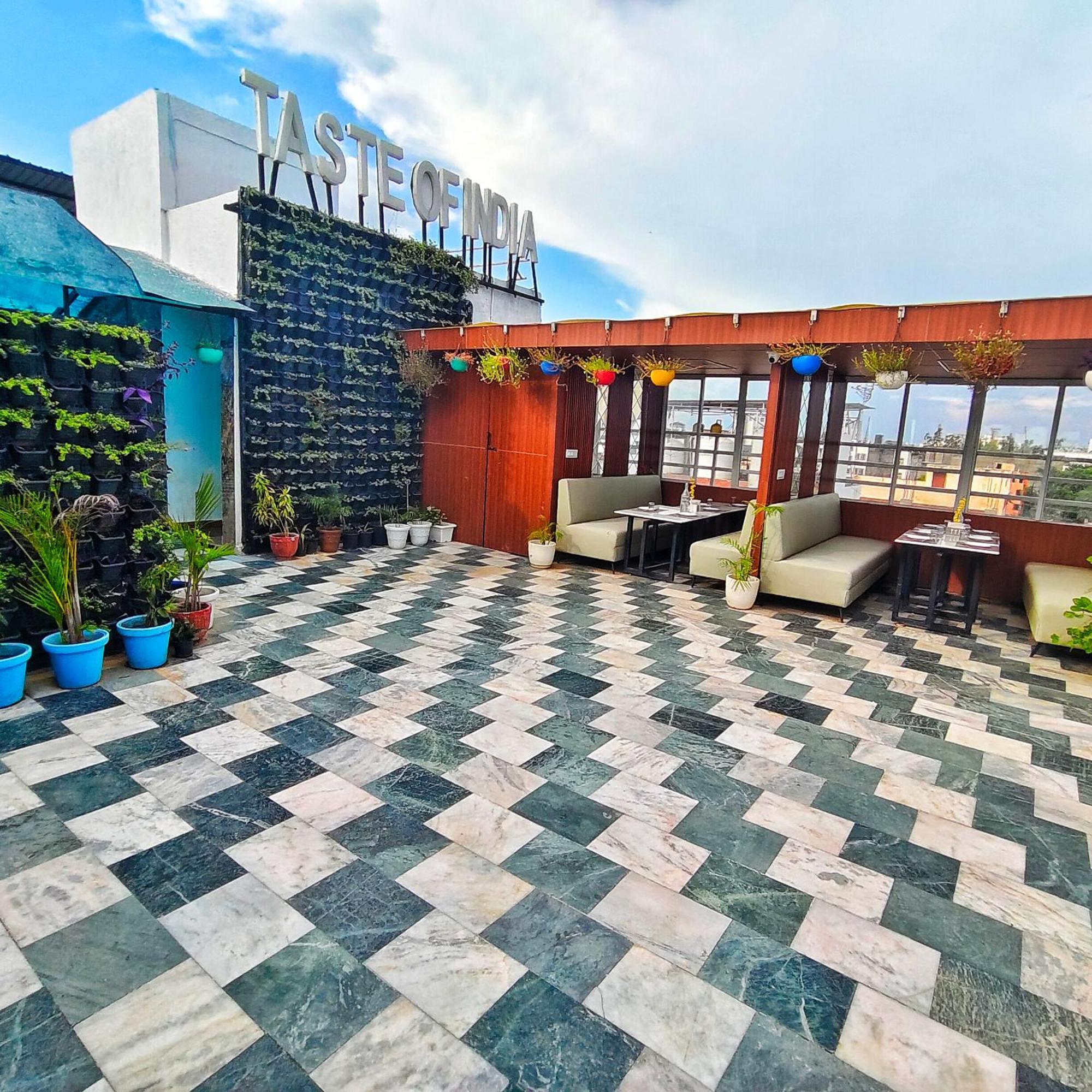 Hotel Taste Of India Agra (Uttar Pradesh)