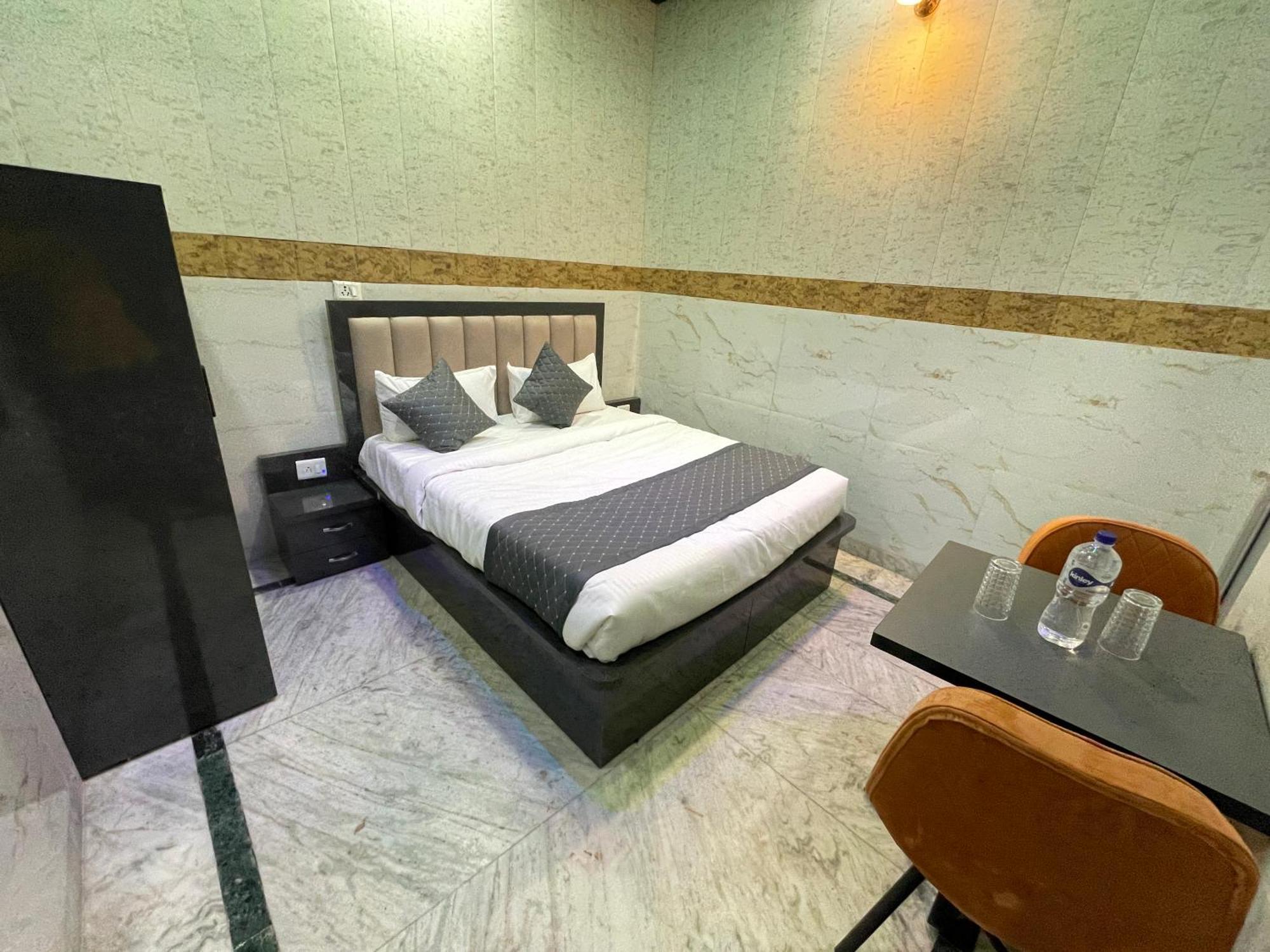 Taran Bliss Agra- Near Taj Mahal * Agra (Uttar Pradesh)