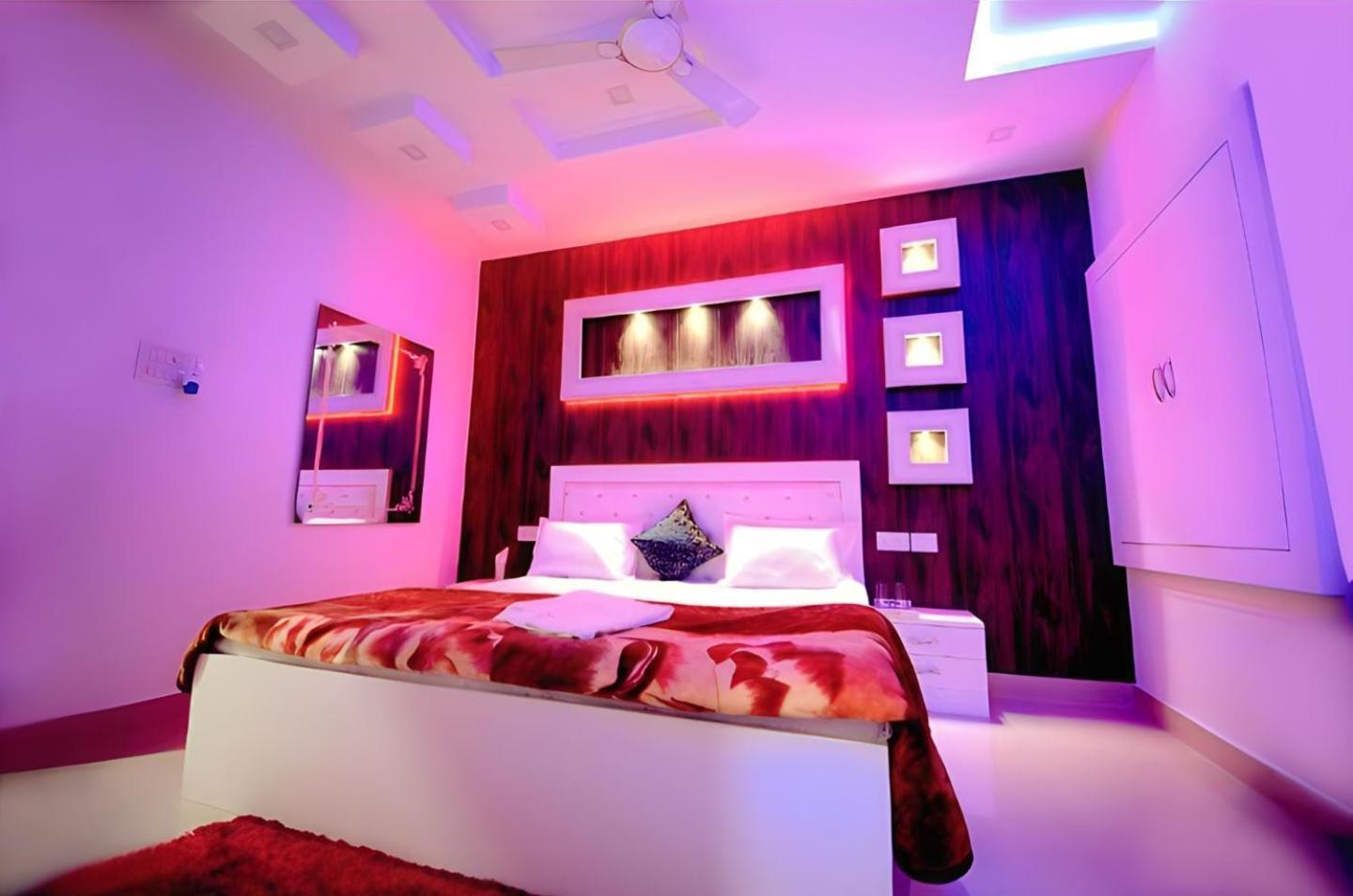 Taj Square A Luxurious Family Homestay Agra (Uttar Pradesh)