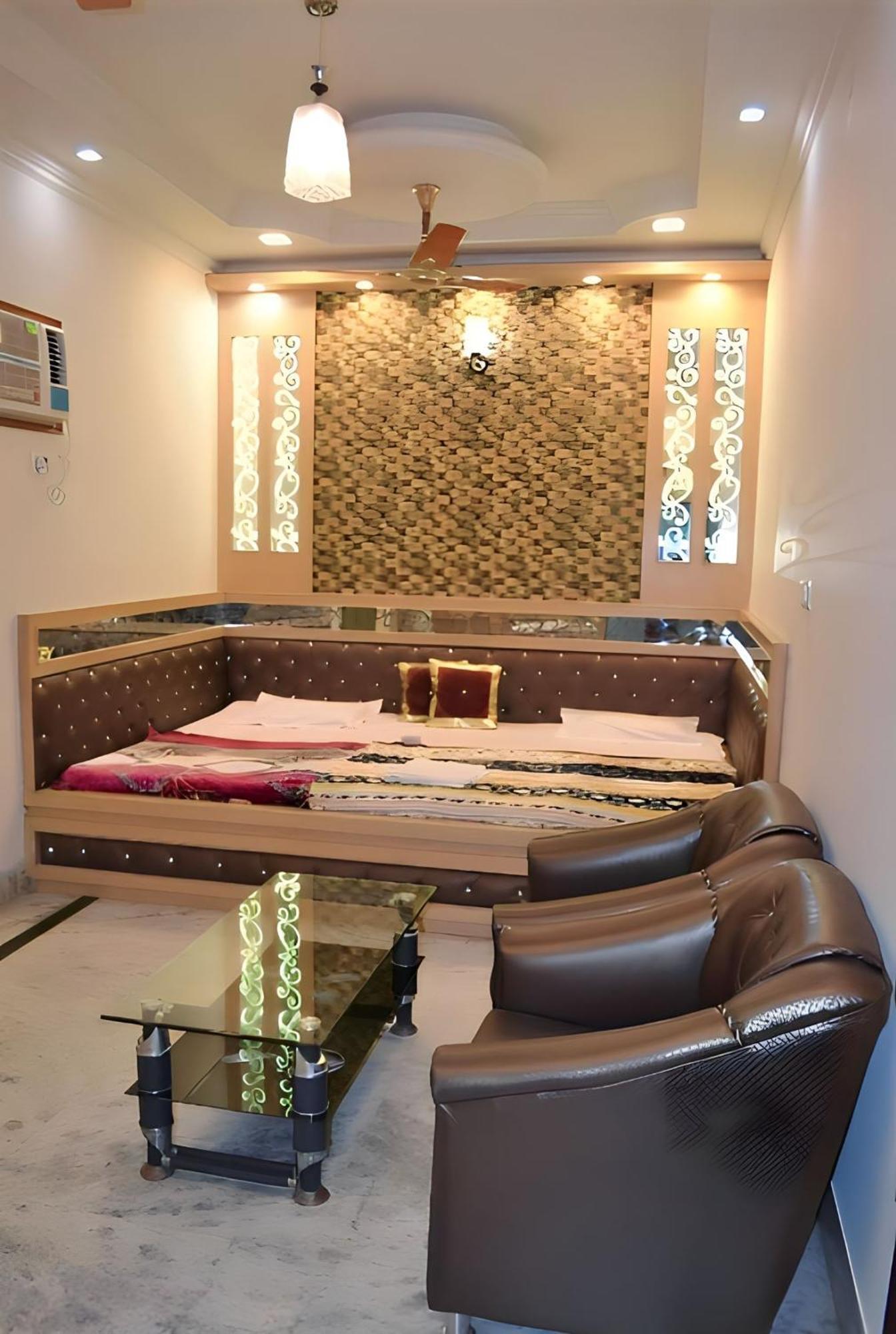 Homestay Taj Square A Luxurious Family *
