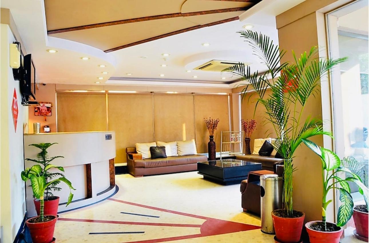 The Hotel 4*