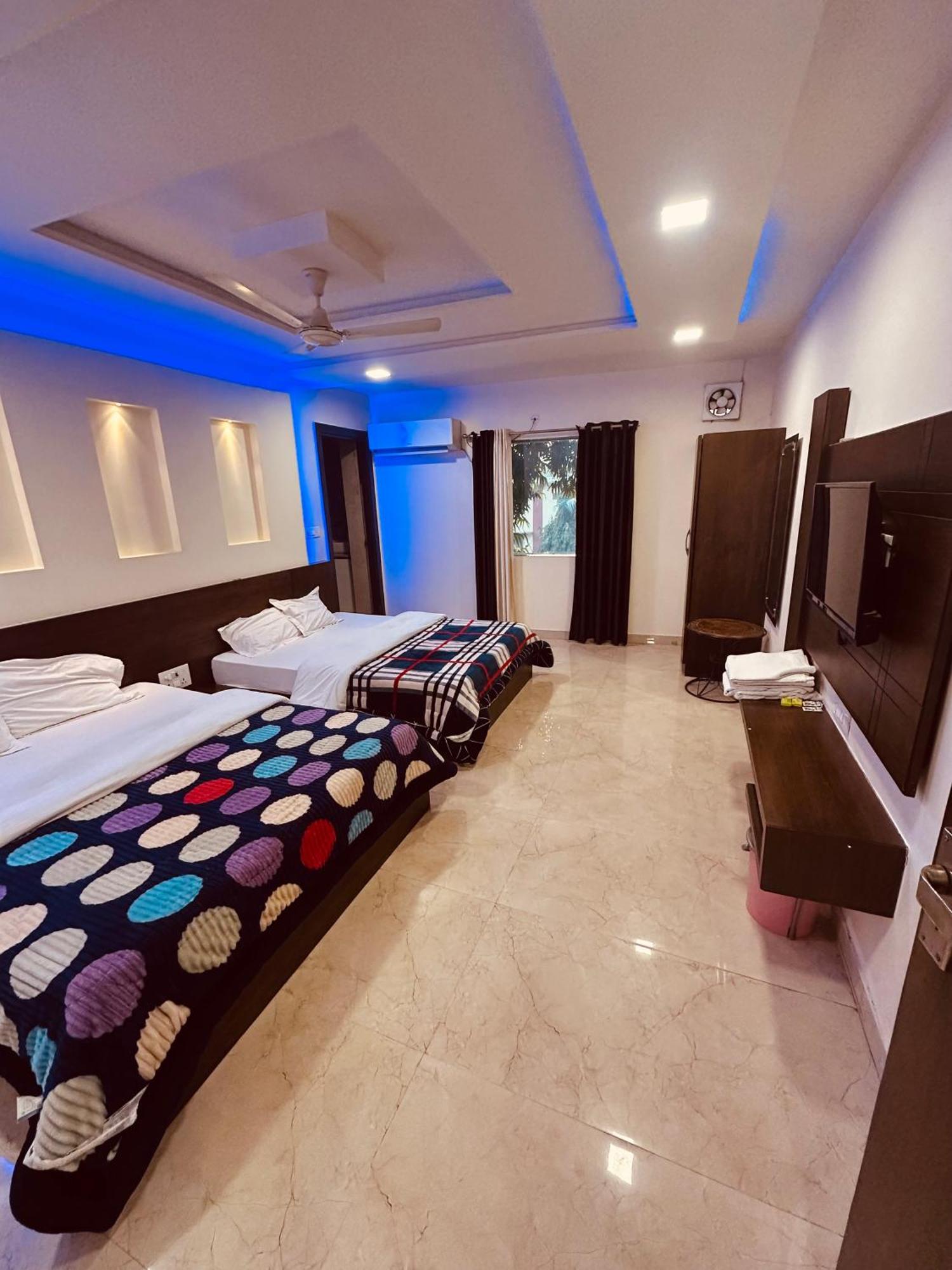 Taj Castle A Boutique Bed & Breakfast Agra (Uttar Pradesh)