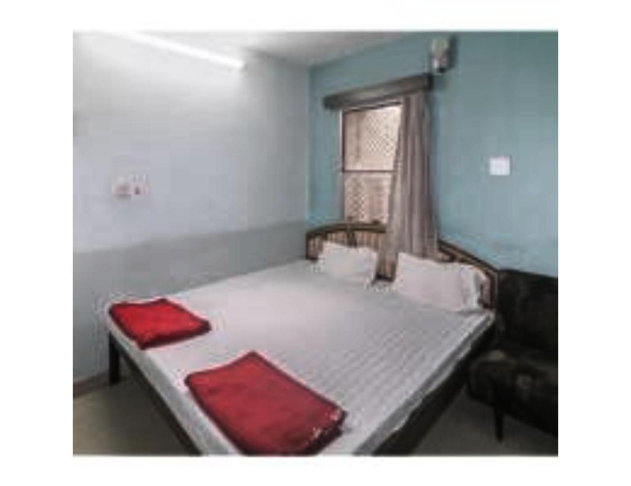 Dharamlok,agra Hotel