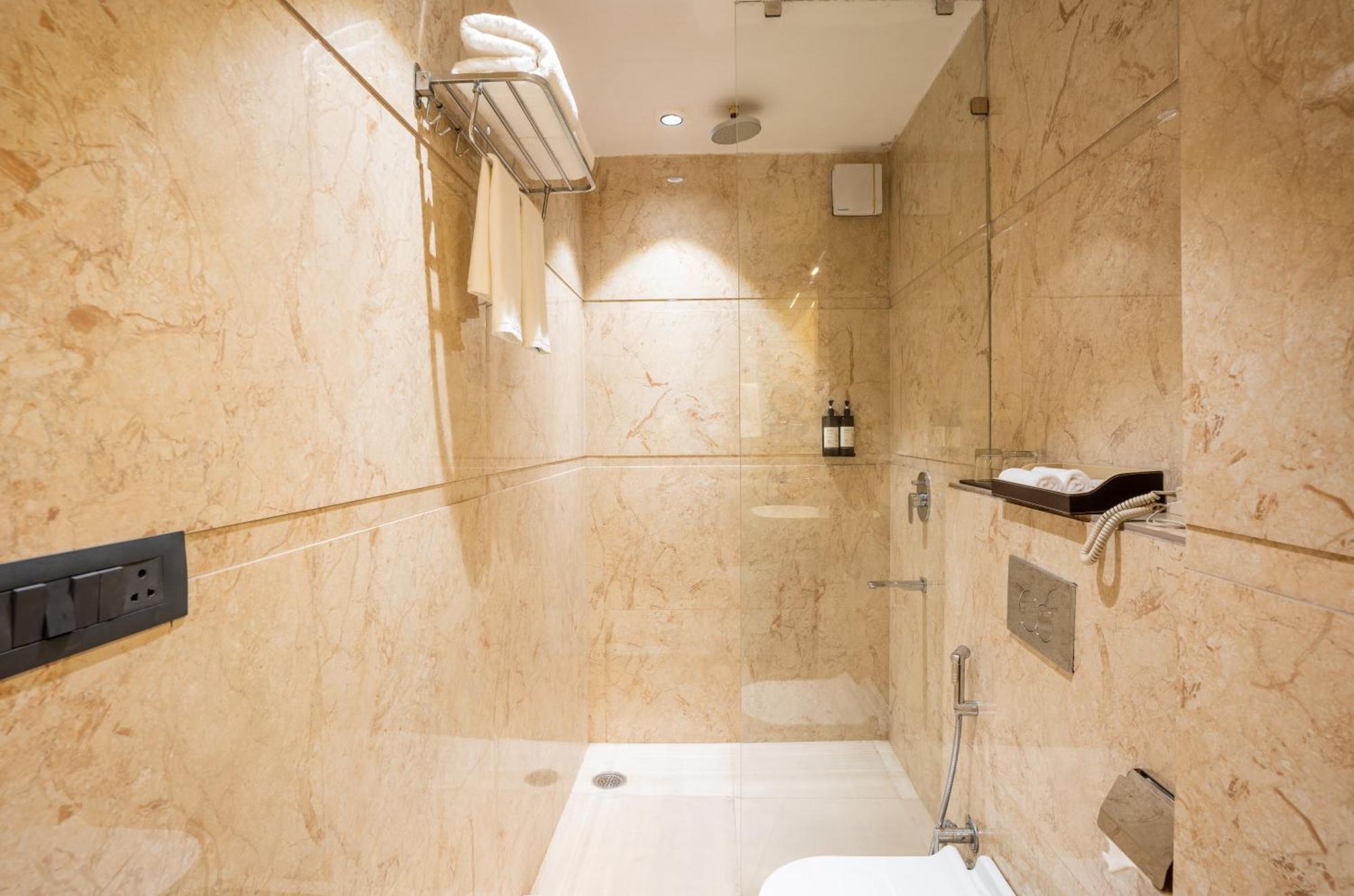 Regenta Place Raaj Agra, Tajganj 4*