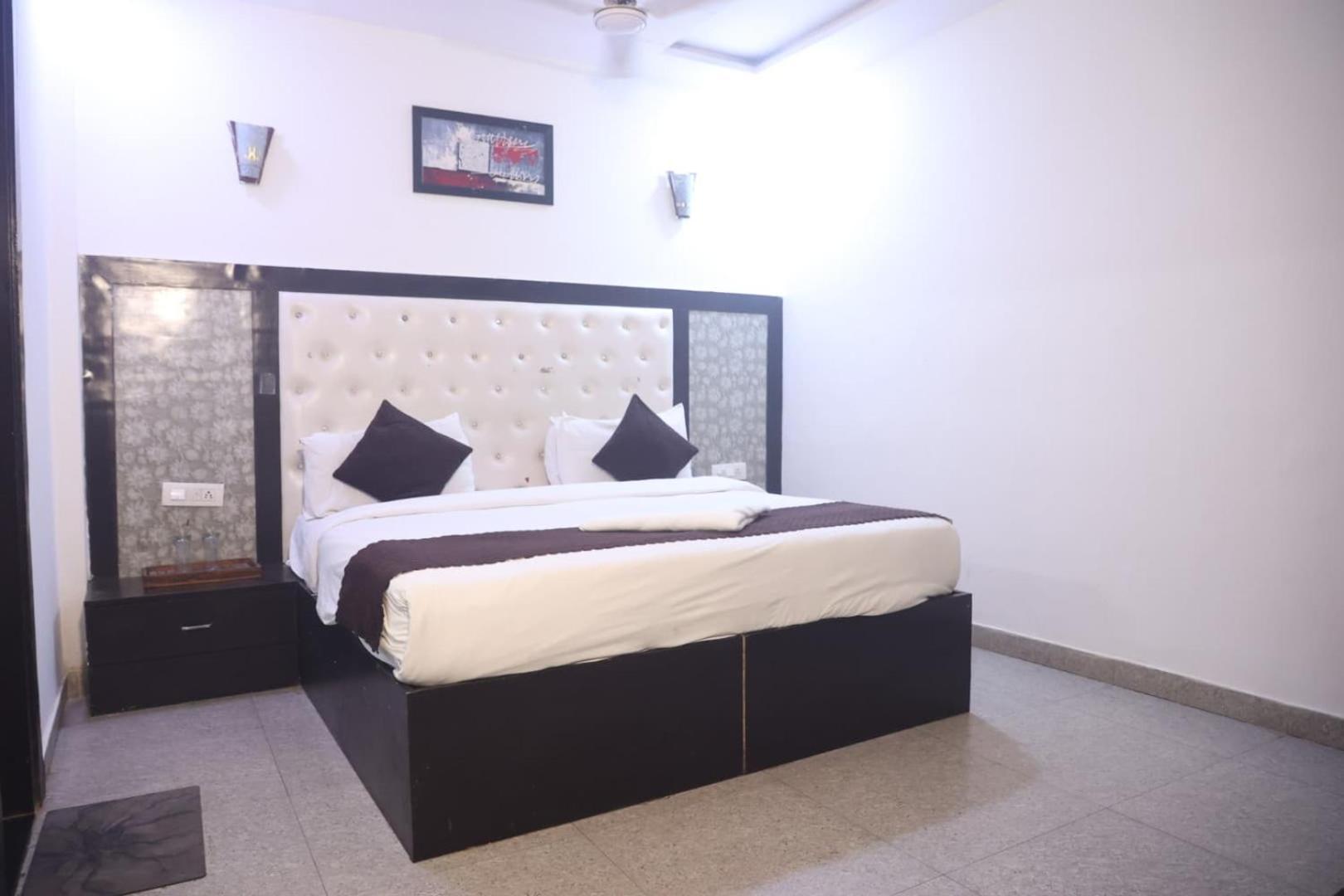 Grand Father 3* Agra (Uttar Pradesh)