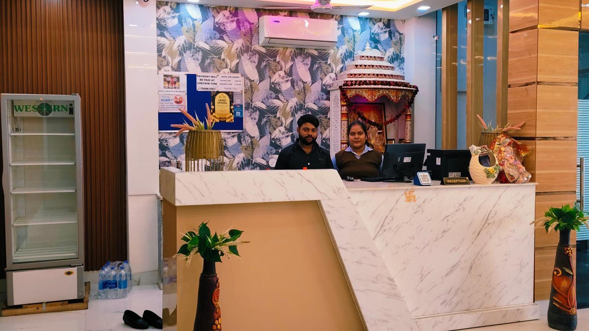 Hotel The Shanaya - Rooftop View Taj Mahal Homestay *