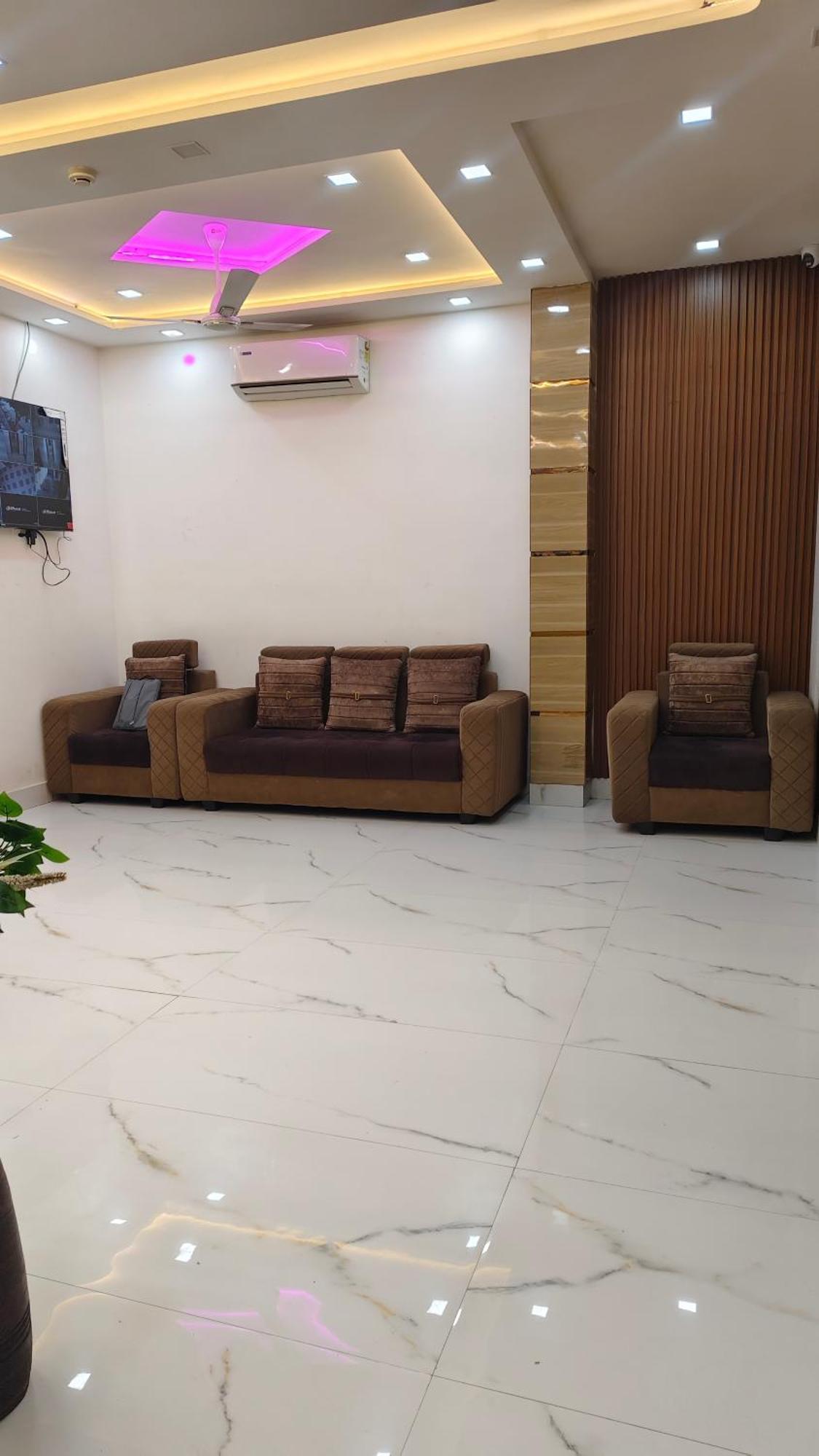 Hotel The Shanaya - Rooftop View Taj Mahal Homestay Agra (Uttar Pradesh)