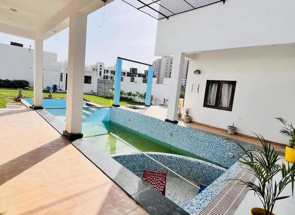 Homestay Acqua Manor *