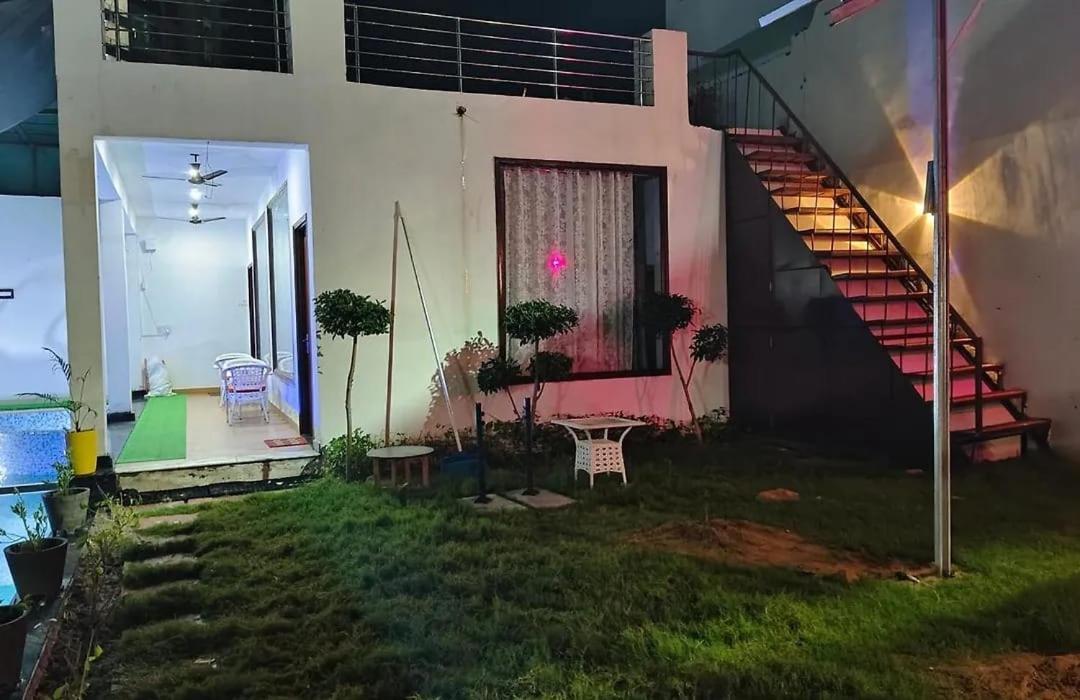 Homestay Acqua Manor Agra (Uttar Pradesh)
