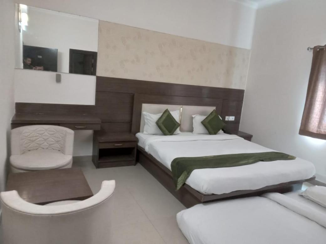Hotel Mani Ram Palace *