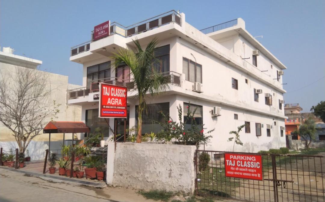 Taj Classic Agra Guest house