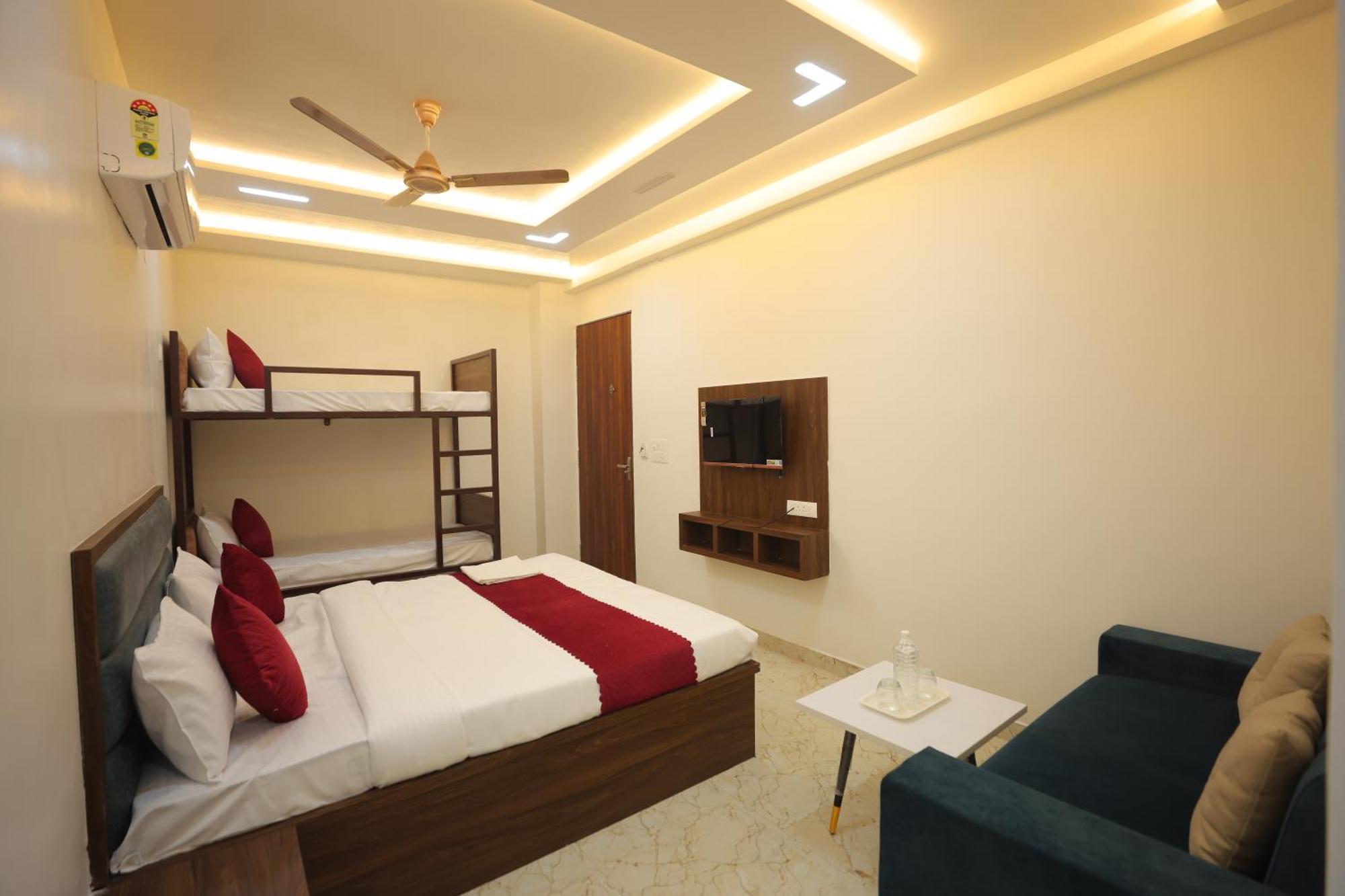 Homestay Royal Taj Twin Palace