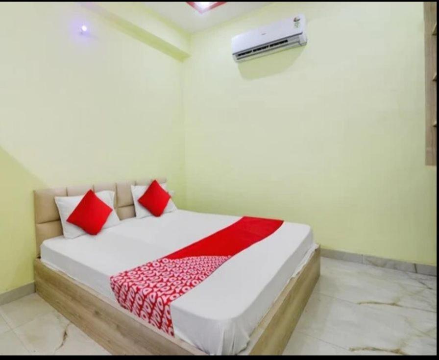 Homestay Priya Palace *