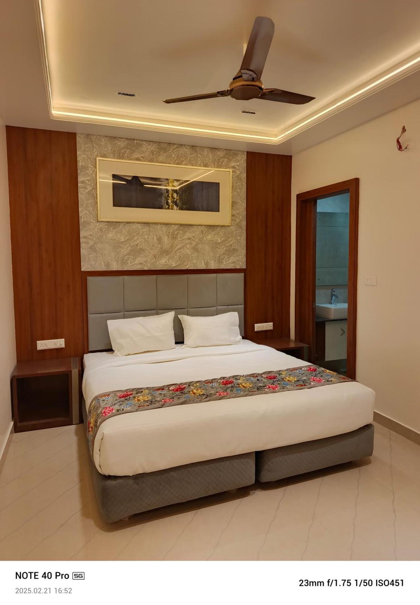 Nishant Palace Agra (Uttar Pradesh)