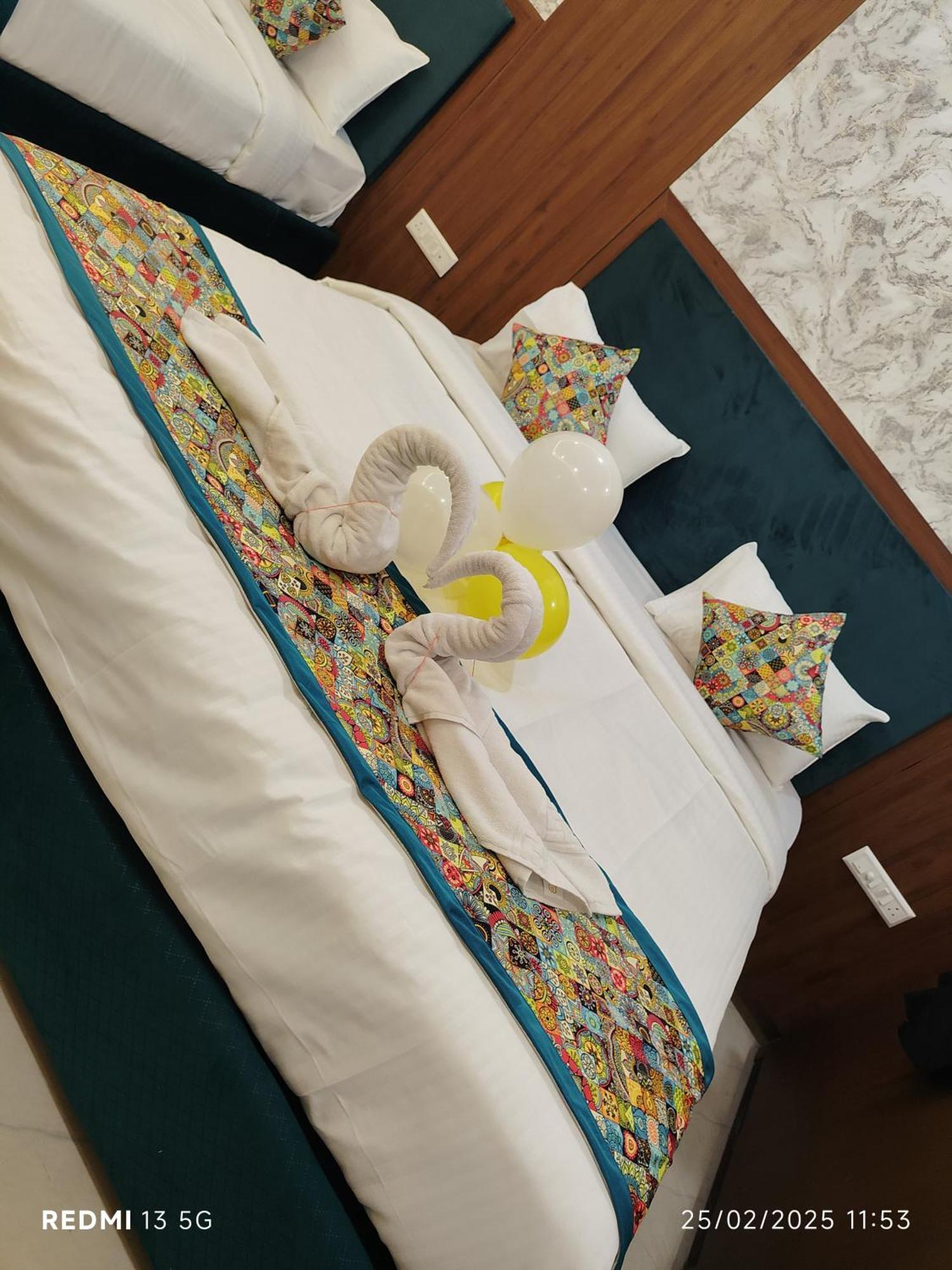 Nishant Palace Hotel