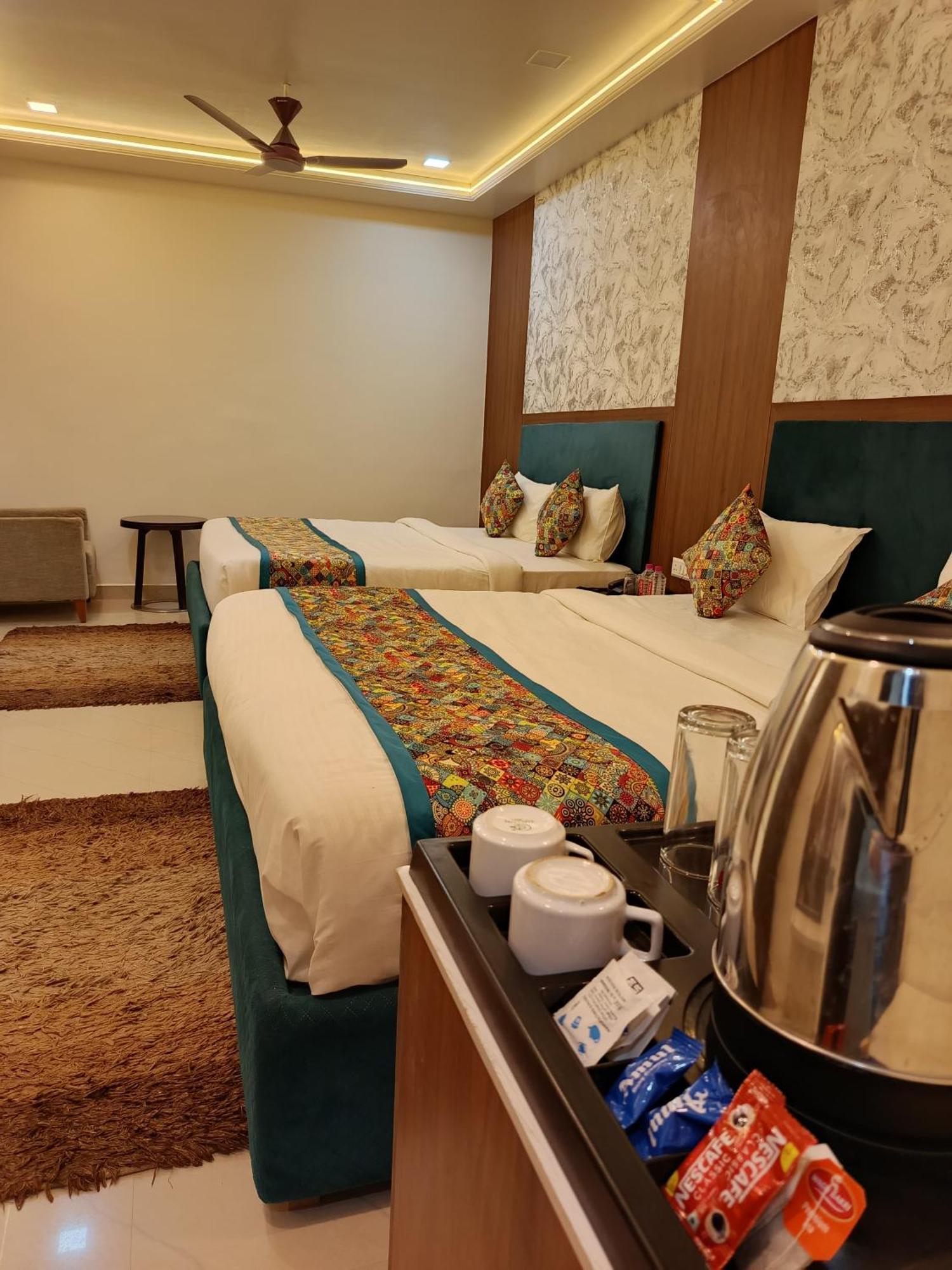 Hotel Nishant Palace Agra (Uttar Pradesh)