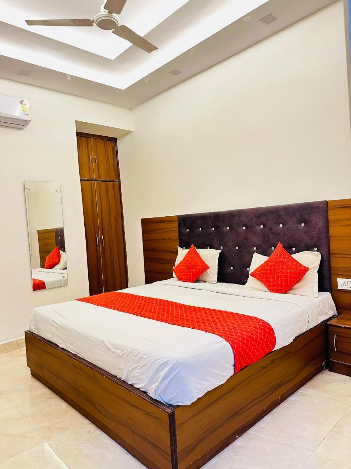 Town Kama Palace Hotel