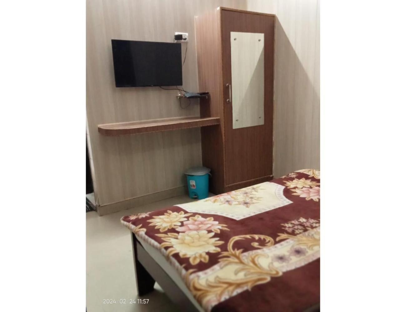 Savera, Agra Homestay *