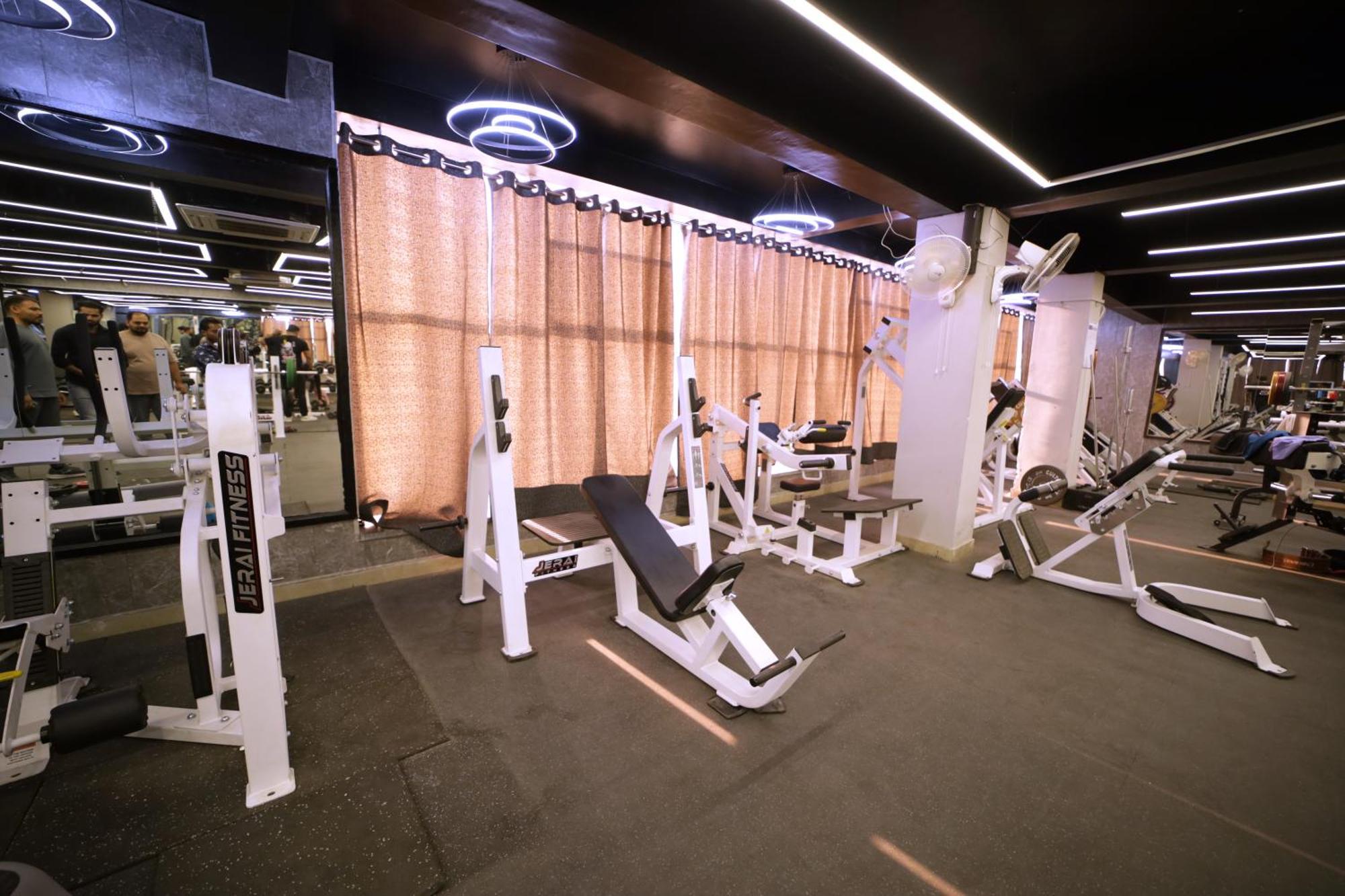 Hotel Saarthi Agra Agra (Uttar Pradesh)