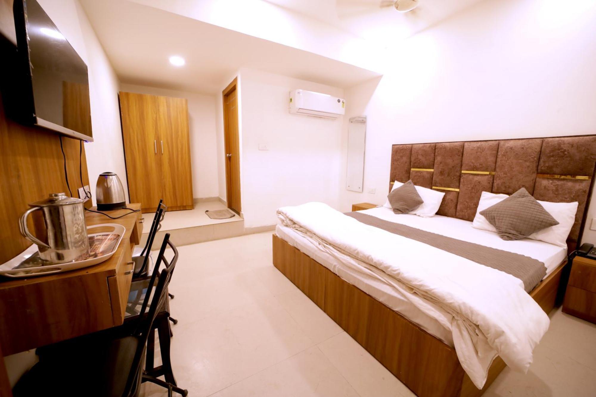 Saarthi Agra * Agra (Uttar Pradesh)