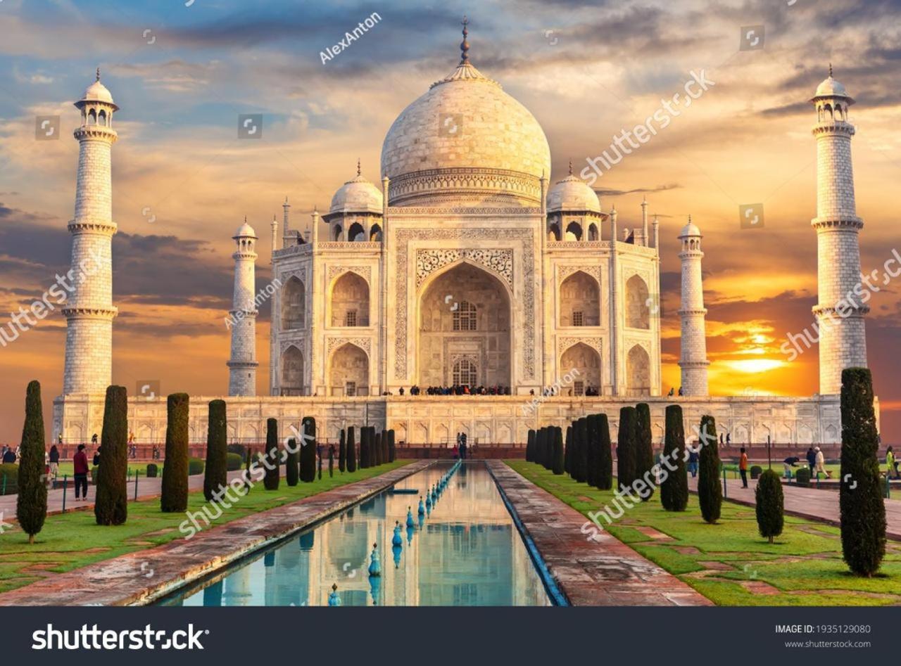 Hotel Town Kama Palace Agra (Uttar Pradesh)