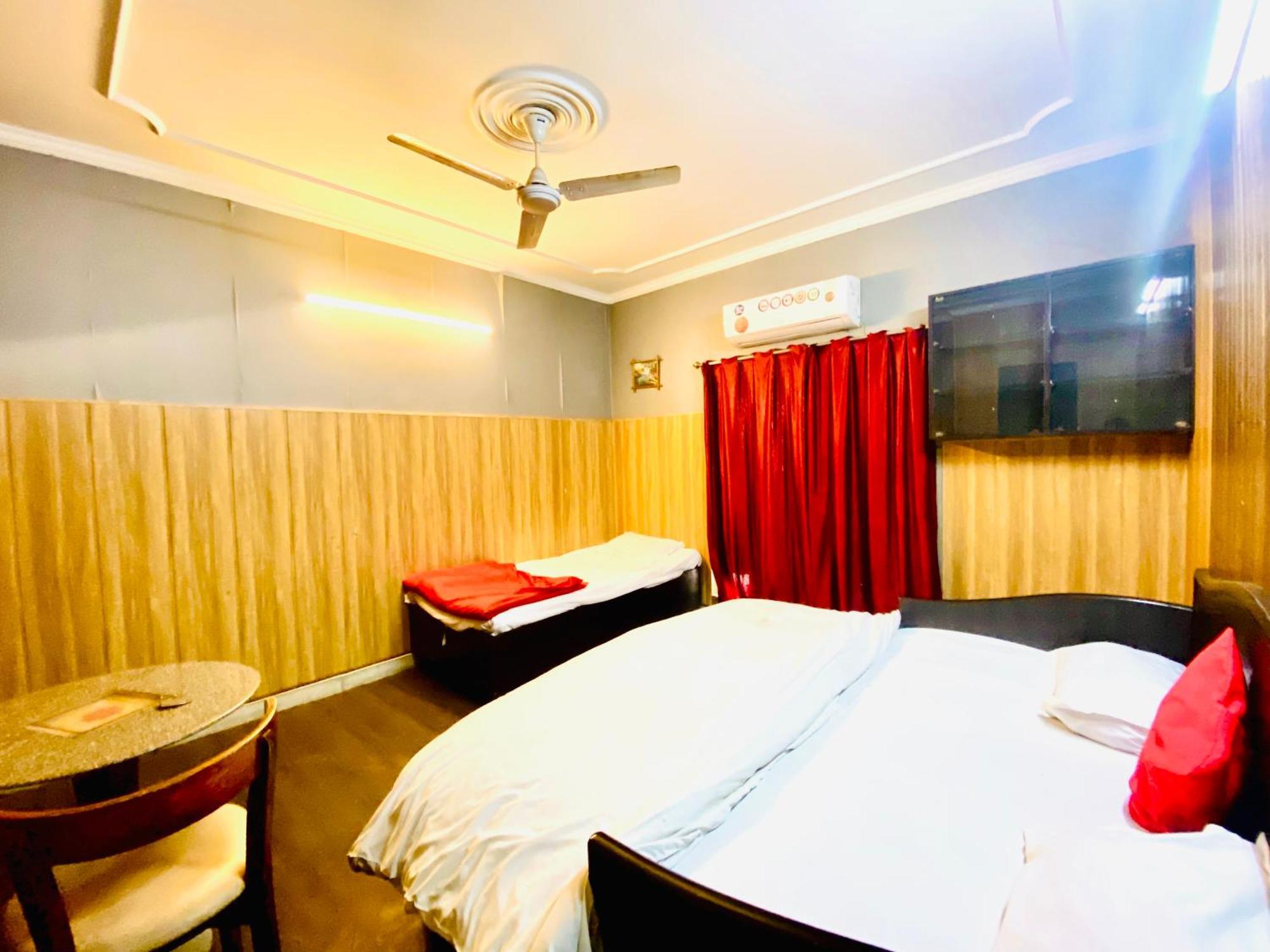 Osakataj Hotel 3*