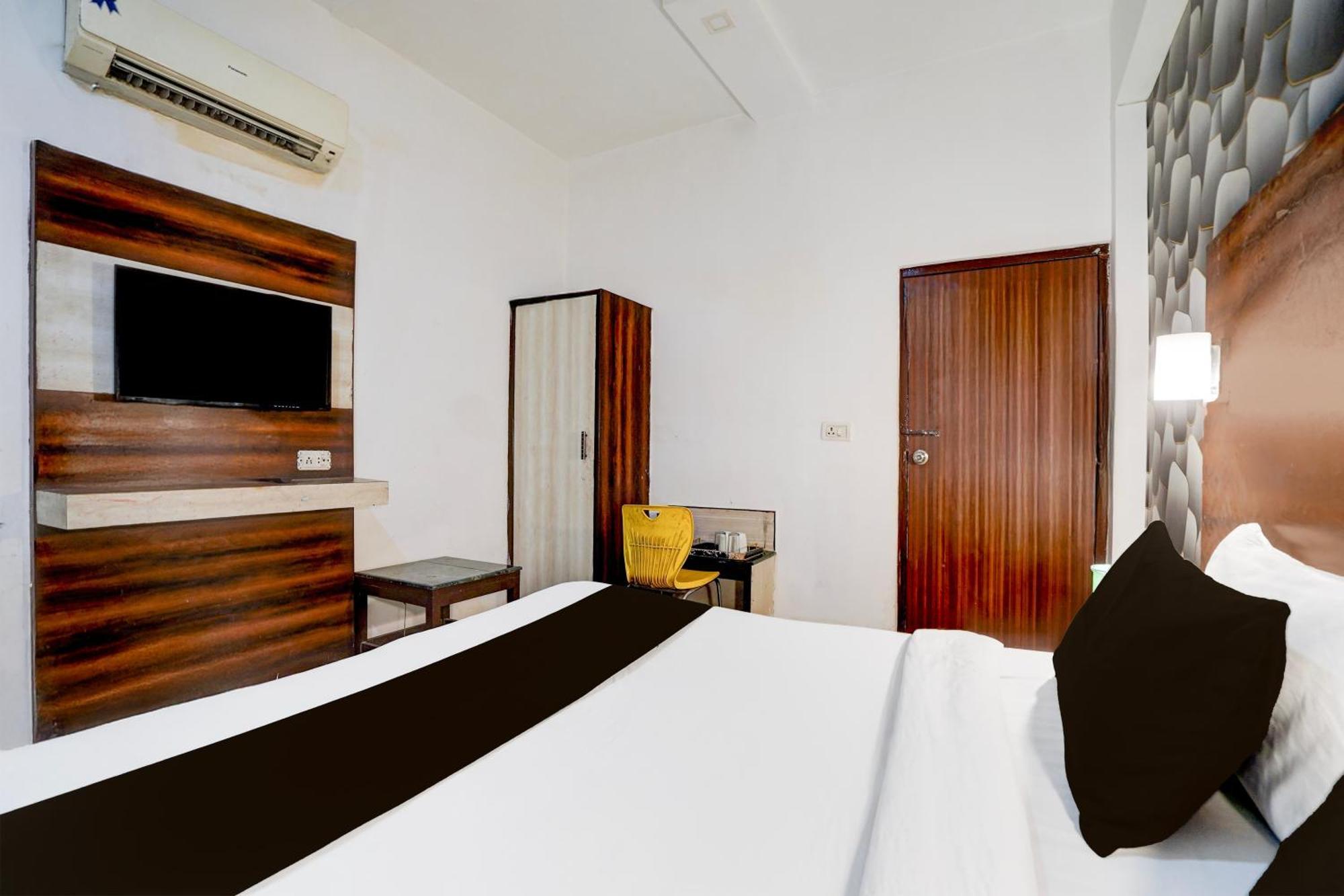 Super Collection O Tourist Complex Area Formerly Kanha Continental * Agra (Uttar Pradesh)