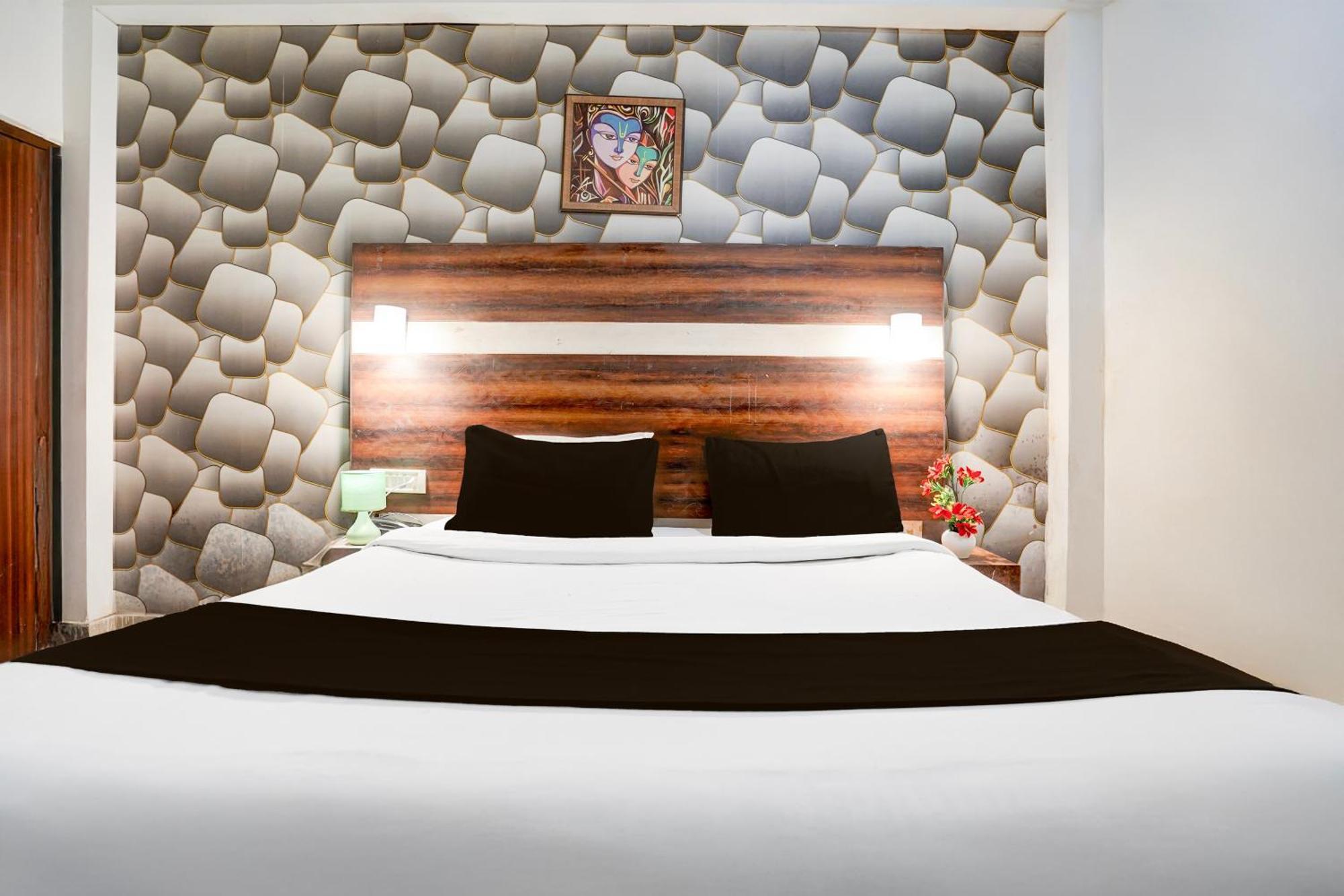 Hotel Super Collection O Tourist Complex Area Formerly Kanha Continental *