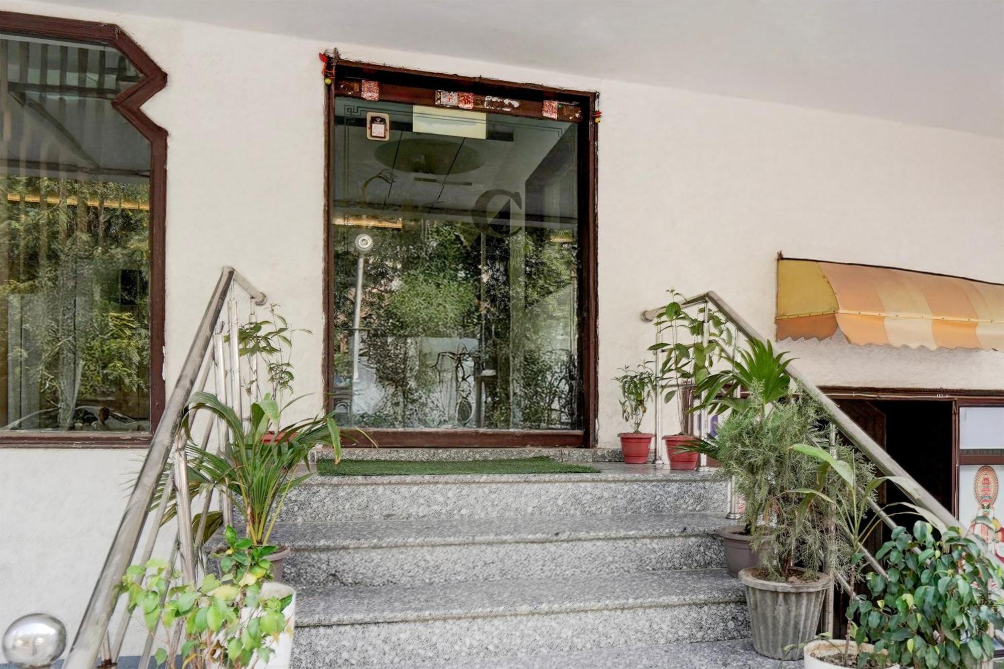 Super Collection O Tourist Complex Area Formerly Kanha Continental * Agra (Uttar Pradesh)