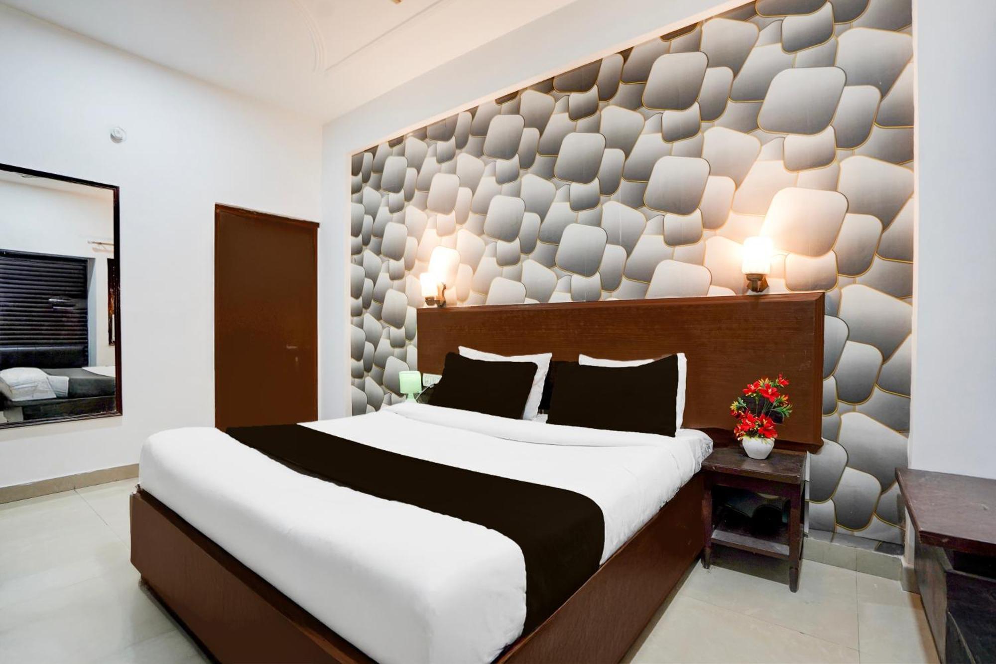 Hotel Super Collection O Tourist Complex Area Formerly Kanha Continental