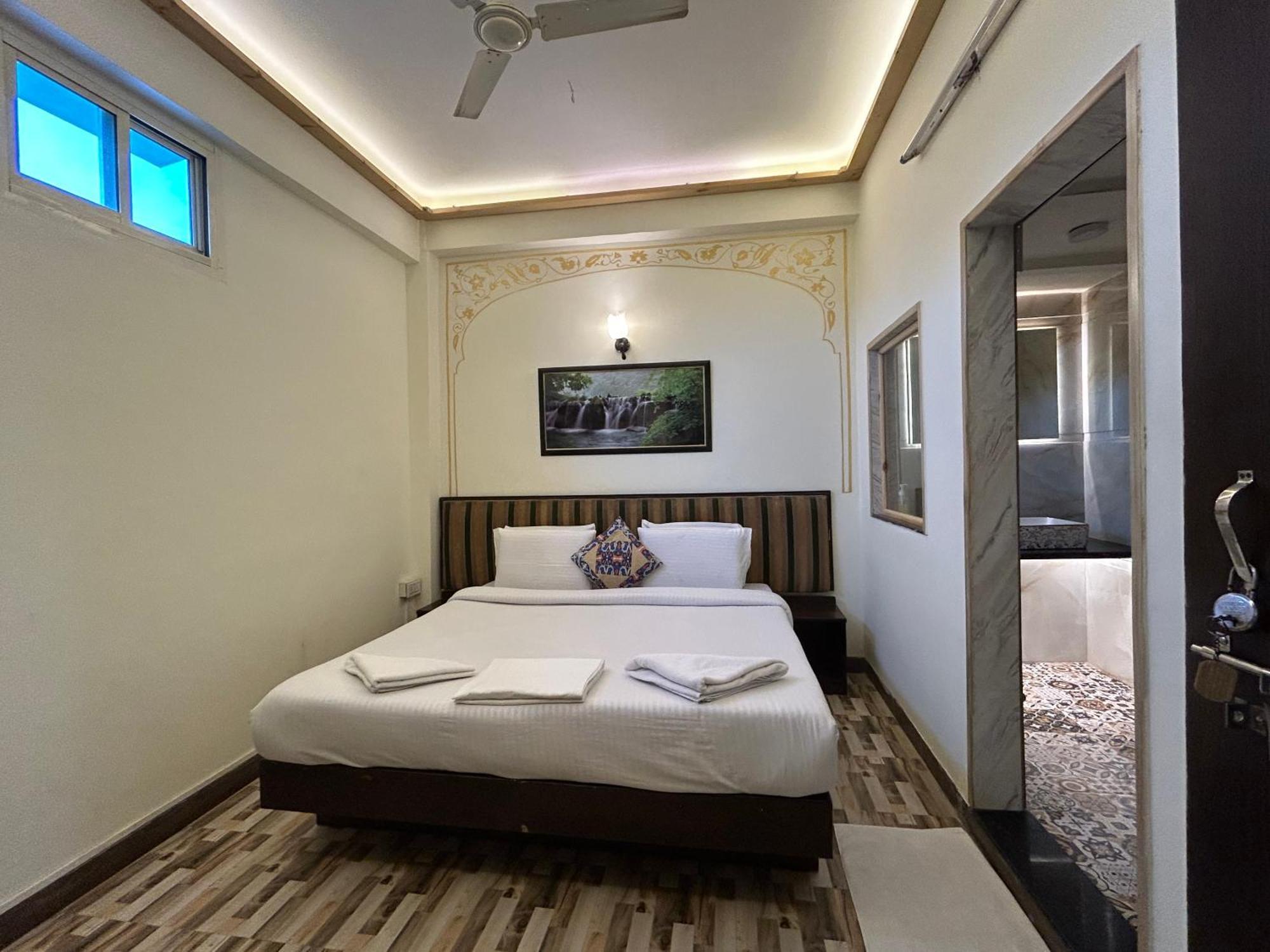 Maison Homestay *