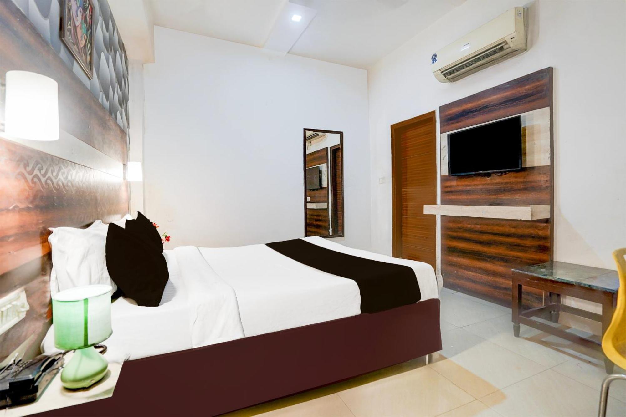 Super Collection O Tourist Complex Area Formerly Kanha Continental * Agra (Uttar Pradesh)