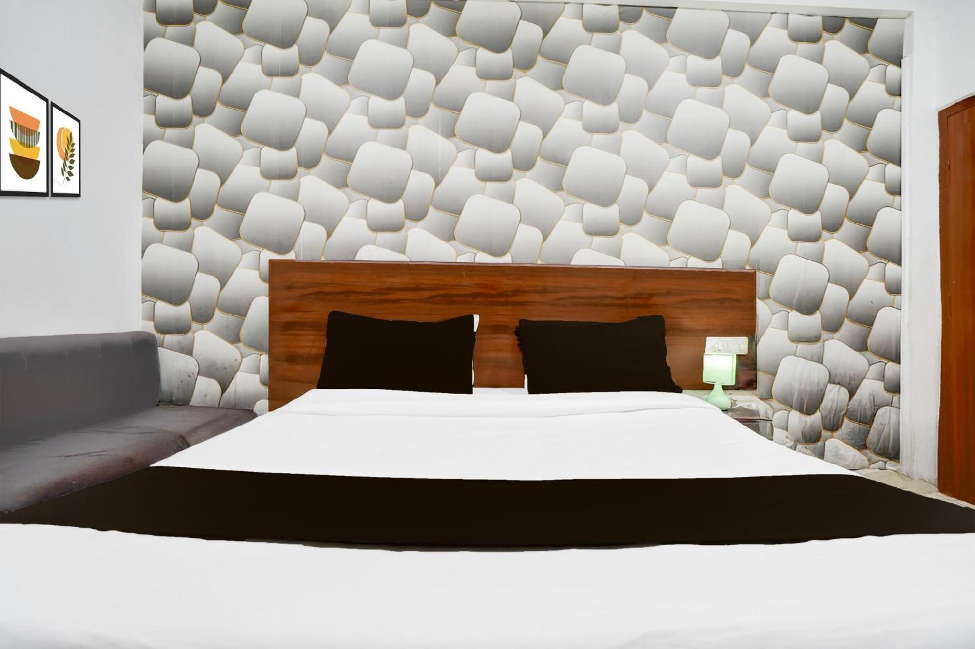 Hotel Super Collection O Tourist Complex Area Formerly Kanha Continental