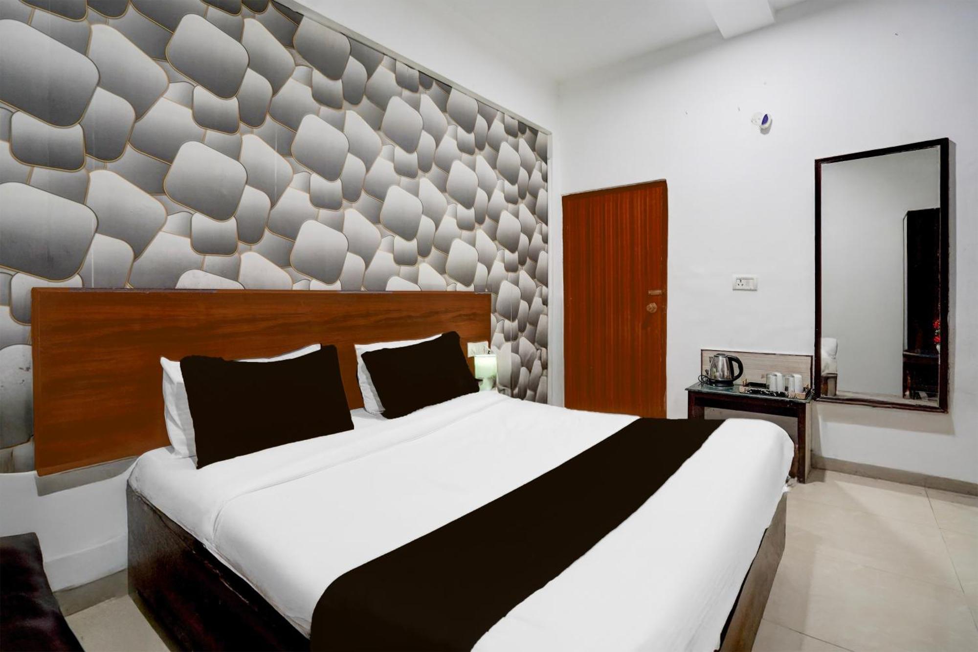 Super Collection O Tourist Complex Area Formerly Kanha Continental * Agra (Uttar Pradesh)