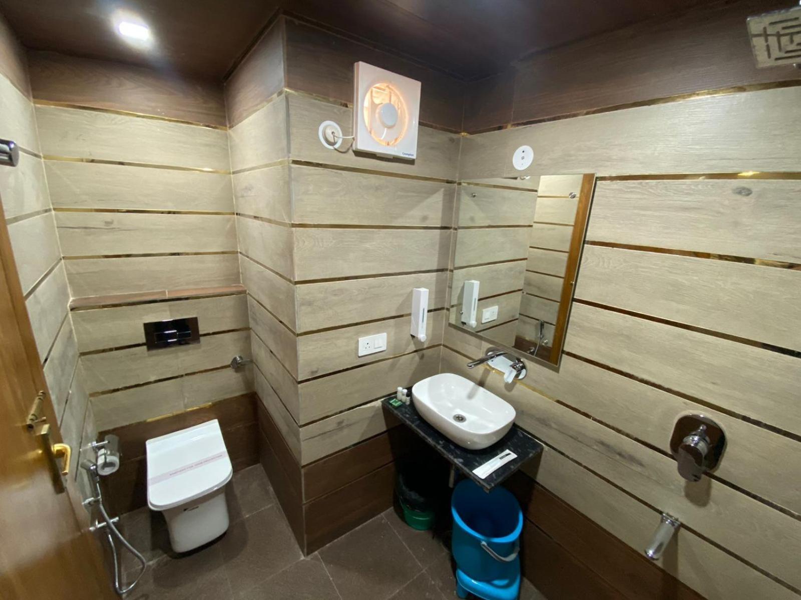 Hotel Rich Grand Hotel 4*
