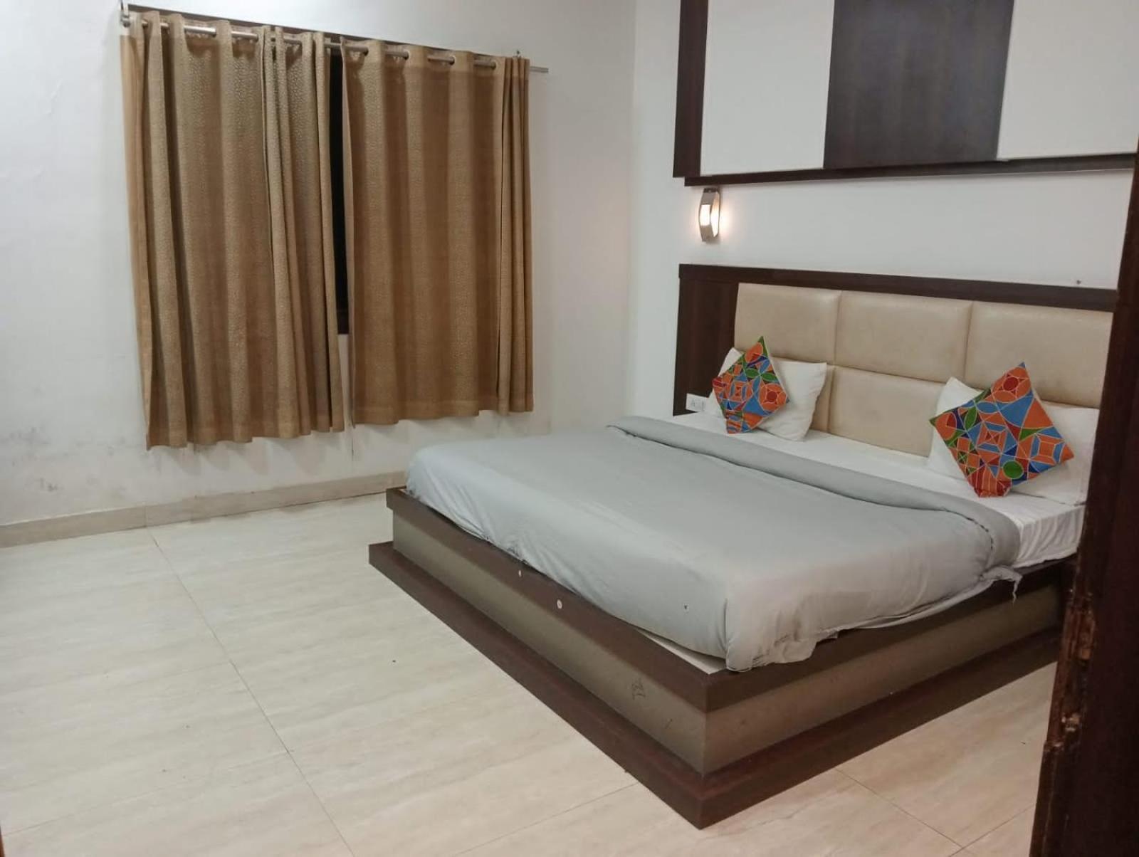 Zeal - In House Parking - 5g Wifi- Near Taj Mahal *