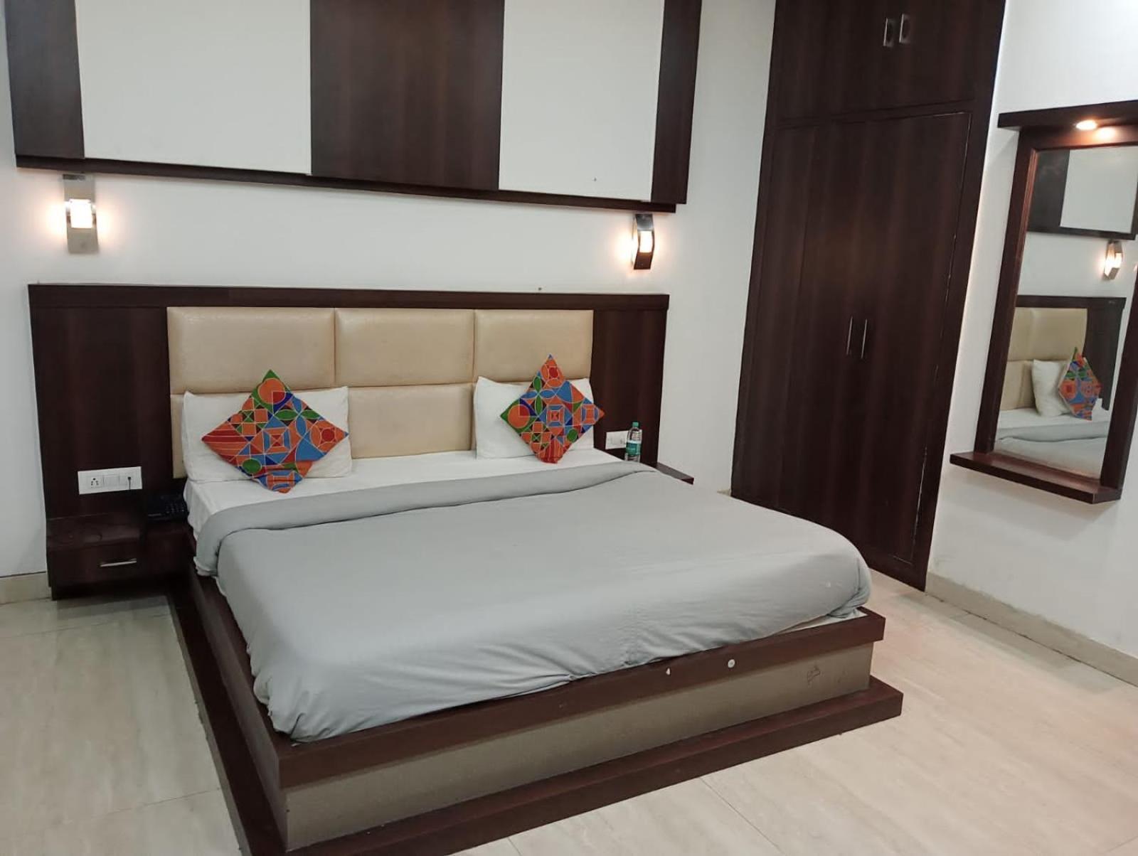Zeal - In House Parking - 5g Wifi- Near Taj Mahal * Agra (Uttar Pradesh)
