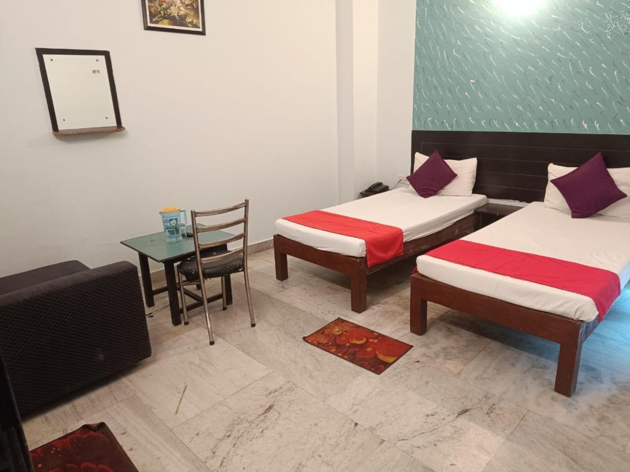 Novo - Near Taj Mahal