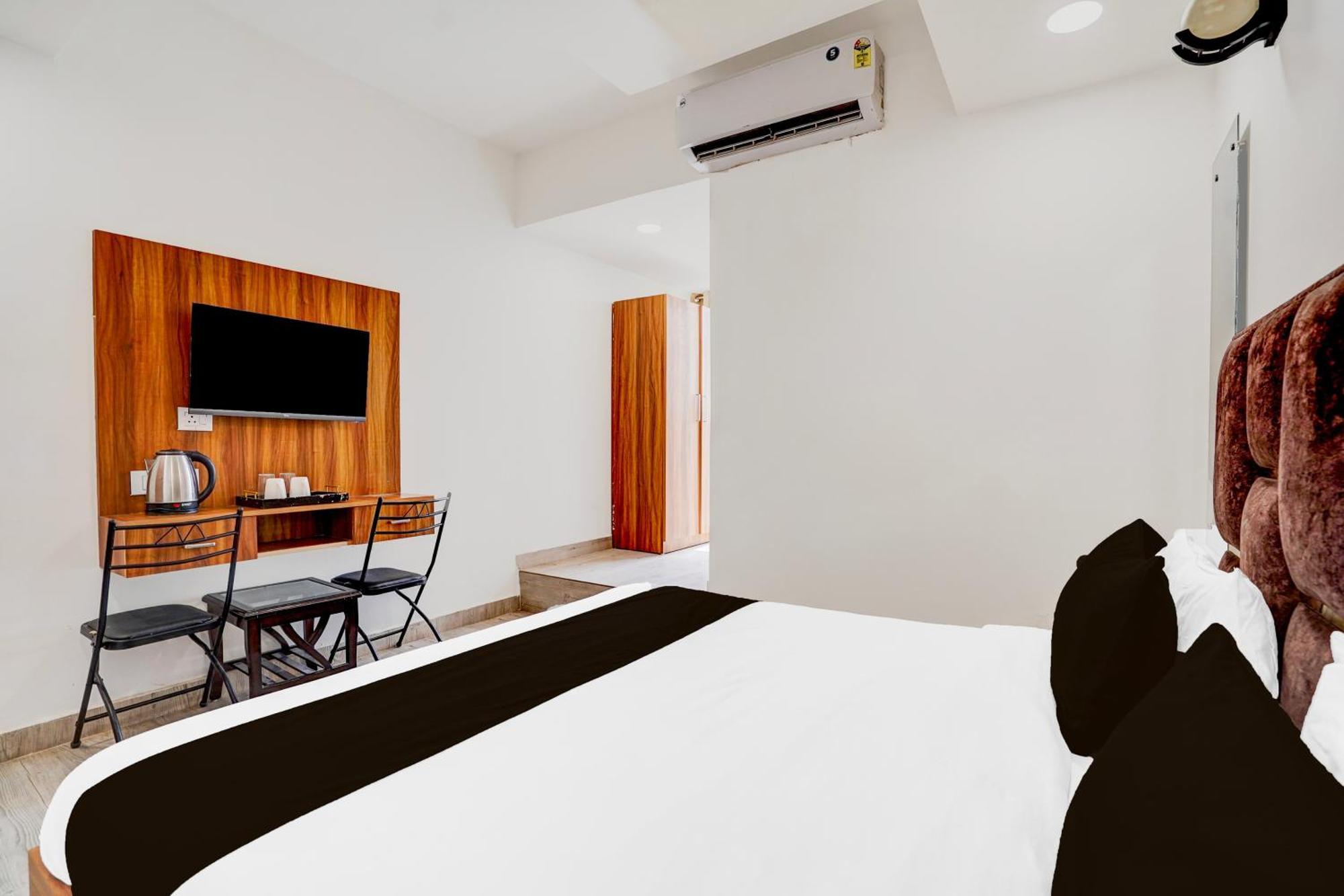 O Kargil Complex Formerly Saarthi Hotel Agra (Uttar Pradesh)