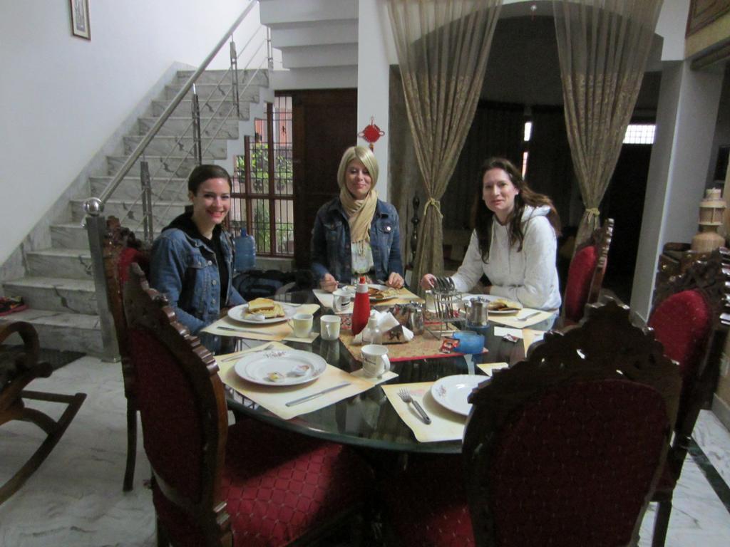 N.homestay *