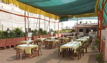 Priya 3* Agra (Uttar Pradesh)