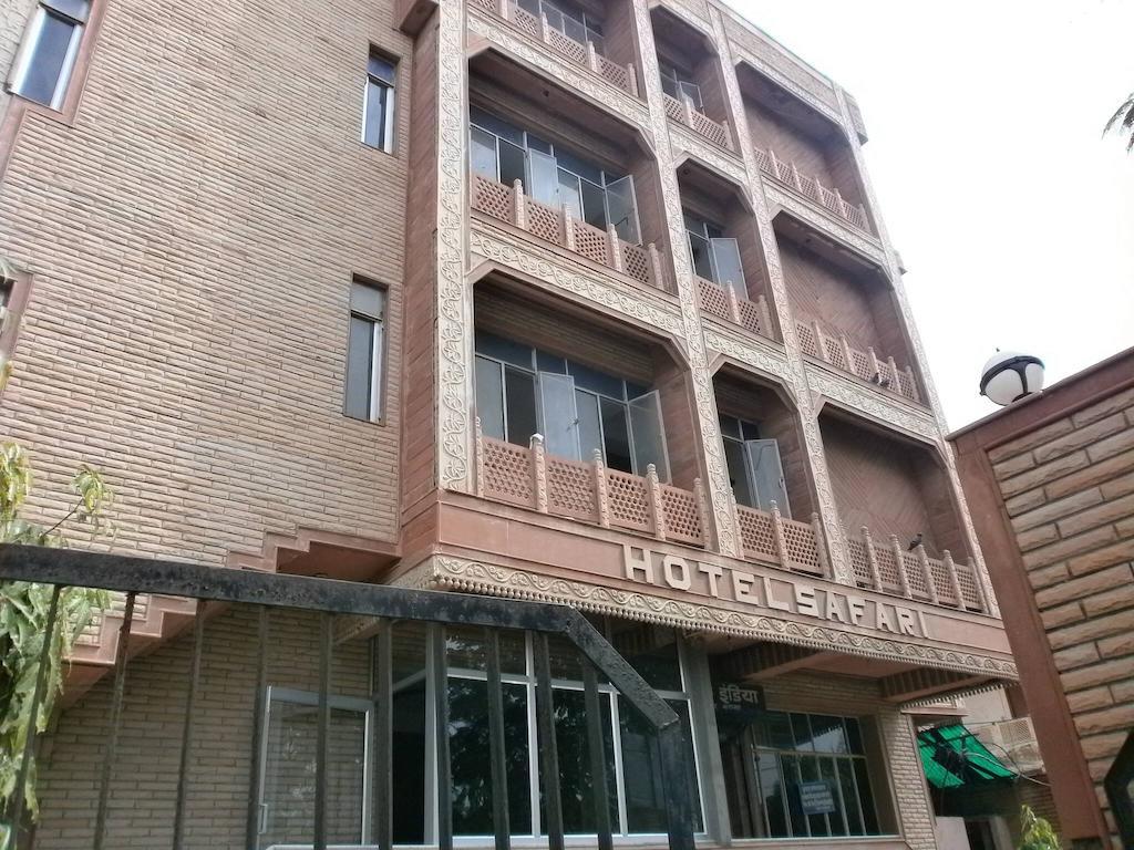 Safari Agra (Uttar Pradesh)