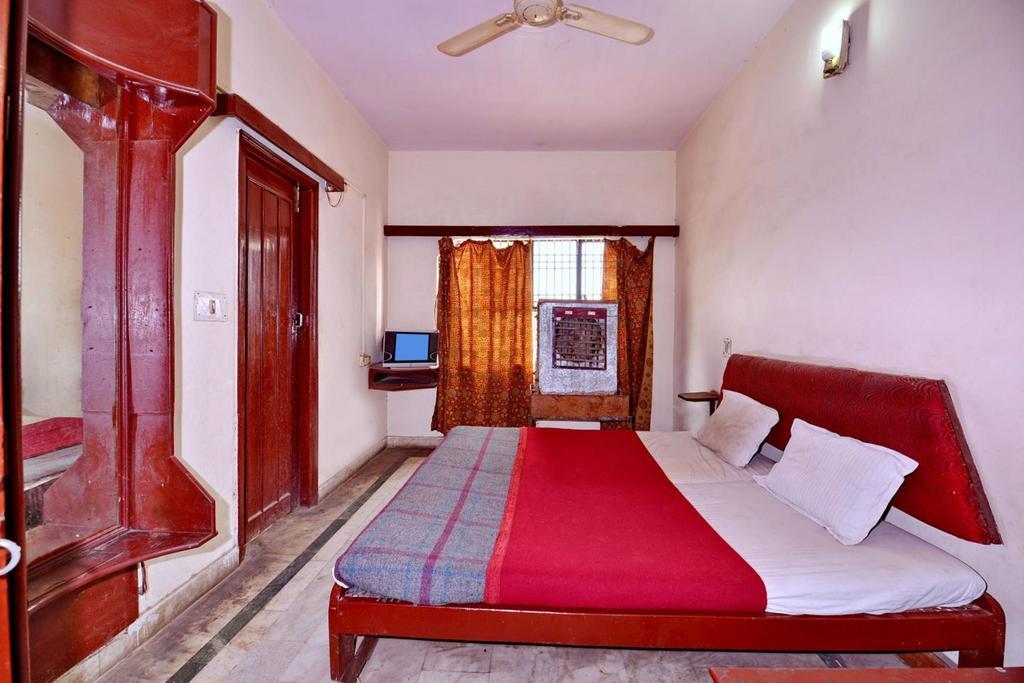Aditya Palace Agra (Uttar Pradesh)