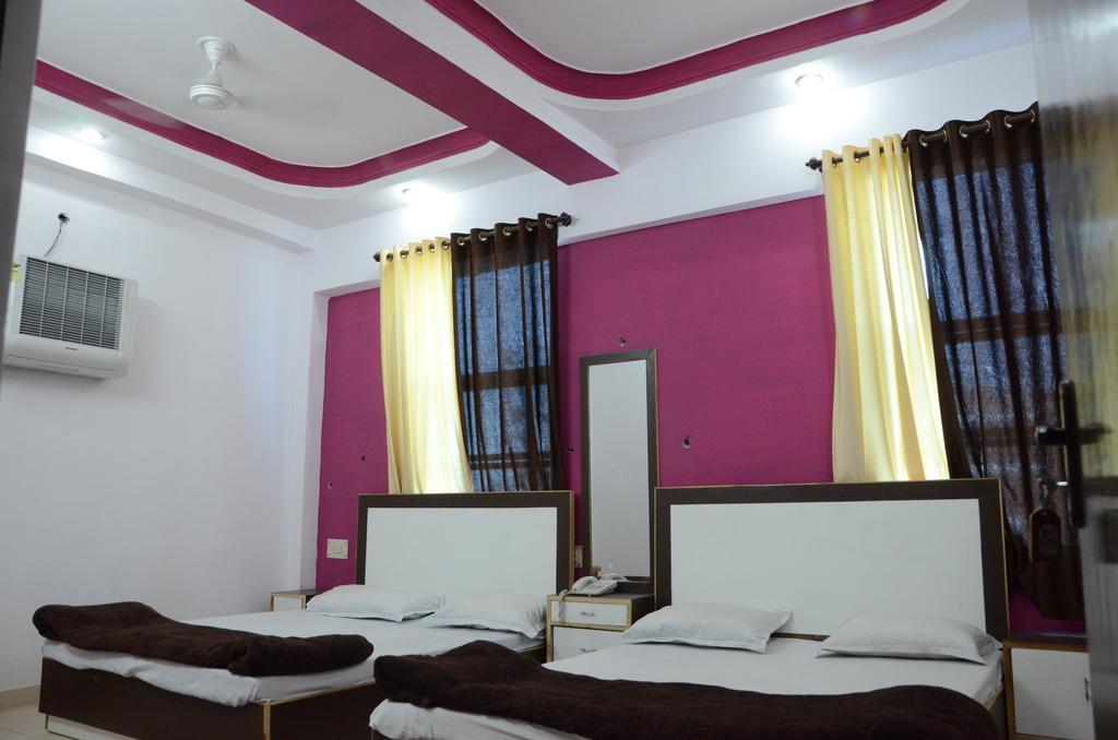 Oyo 19802 Anant Plaza Agra (Uttar Pradesh)