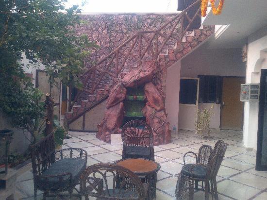 Sai Bed & Breakfast- Near Tajmahal Homestay *